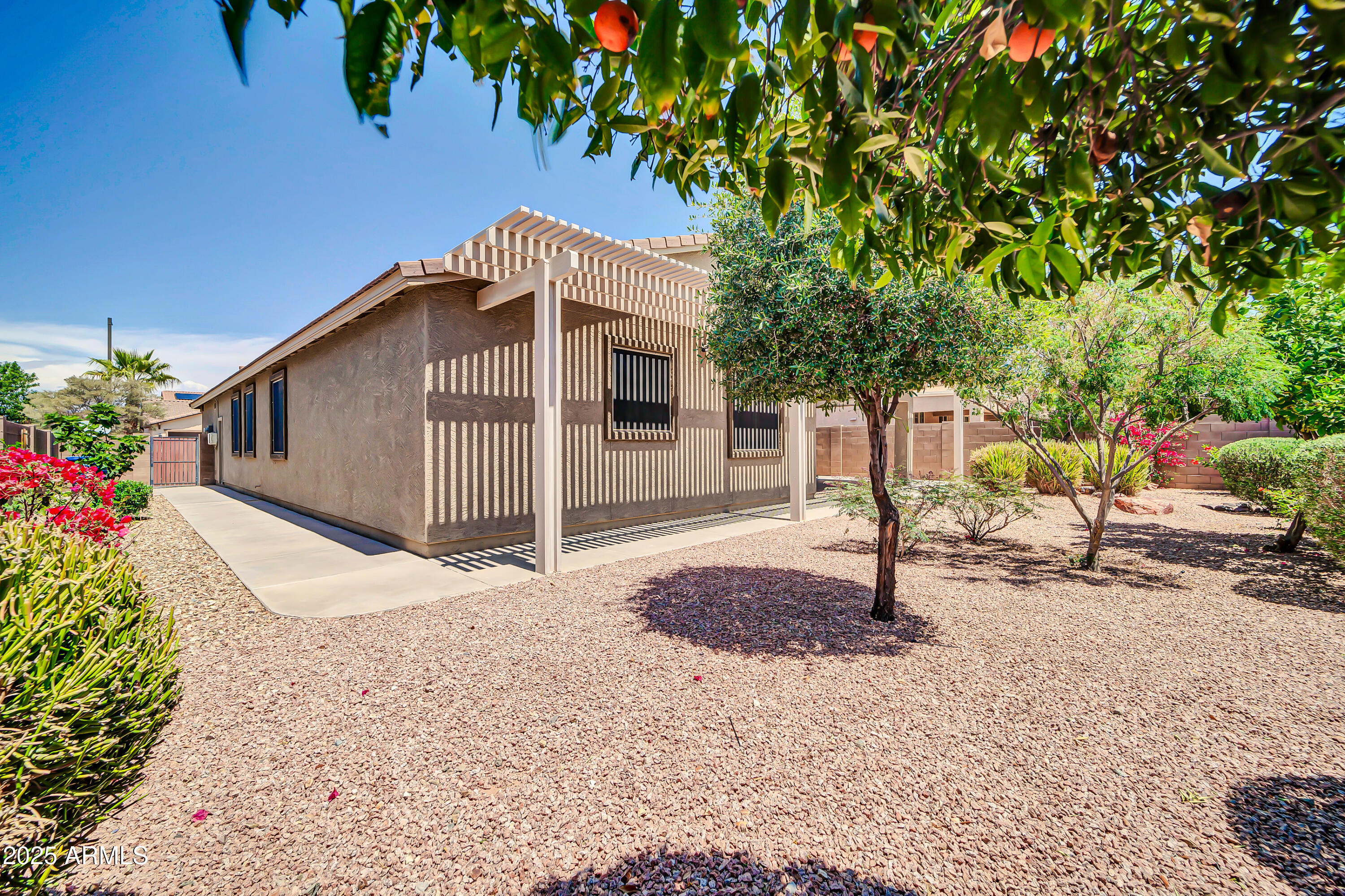 17429 W RED BIRD Road