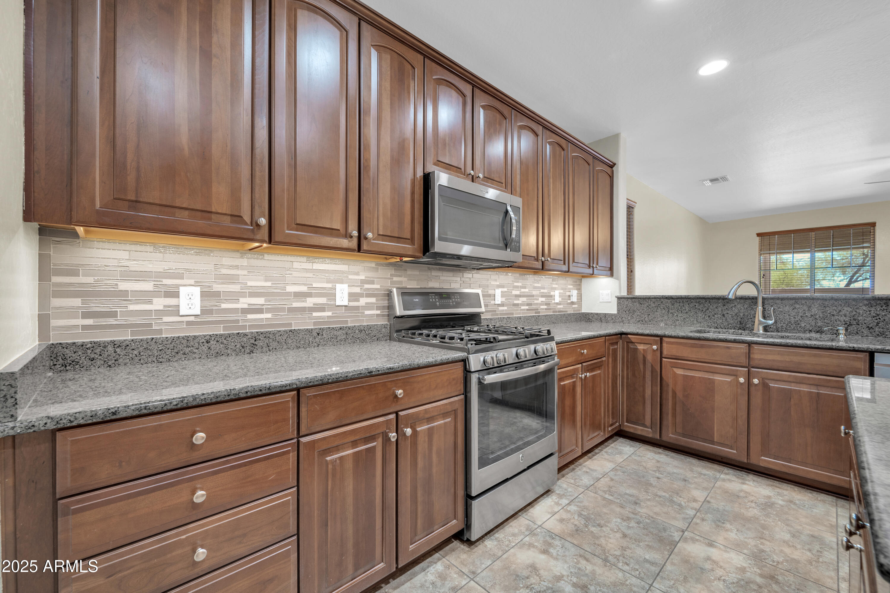 17429 W RED BIRD Road