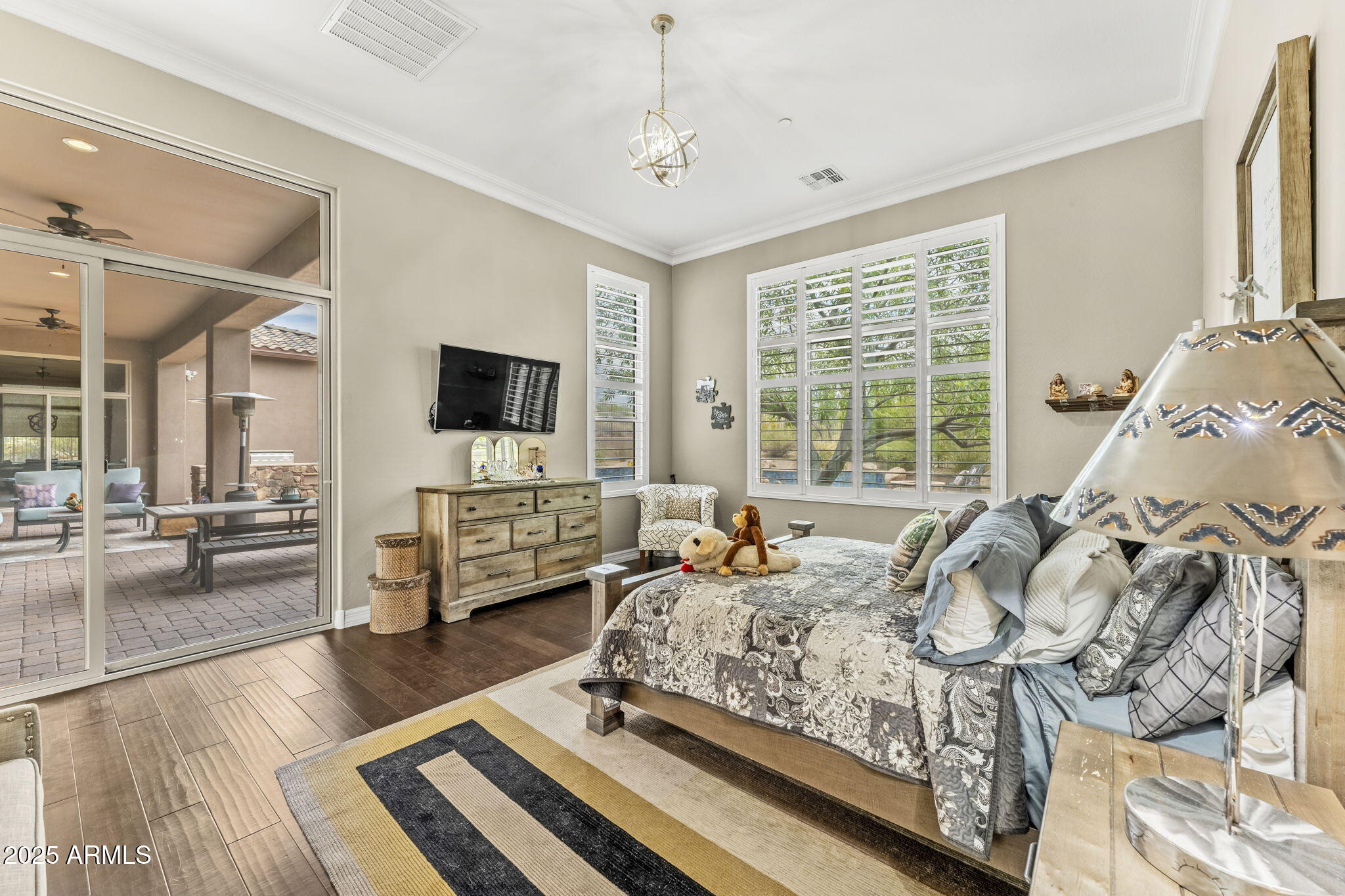 9936 E WINTER SUN Drive