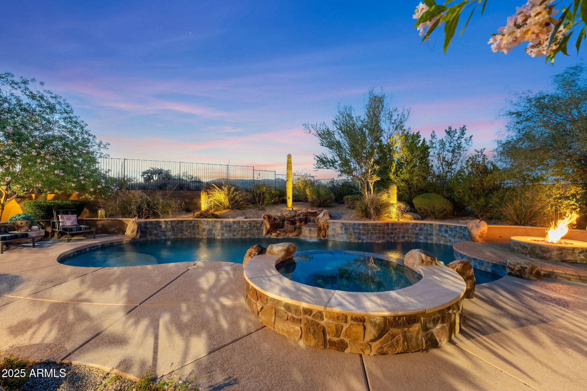 9936 E WINTER SUN Drive