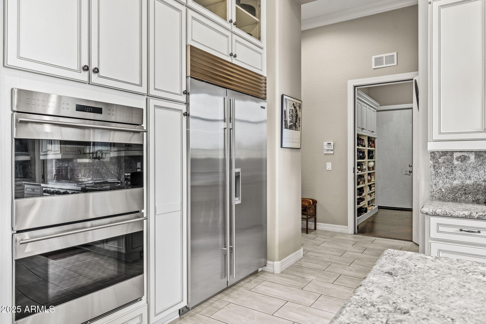 9936 E WINTER SUN Drive