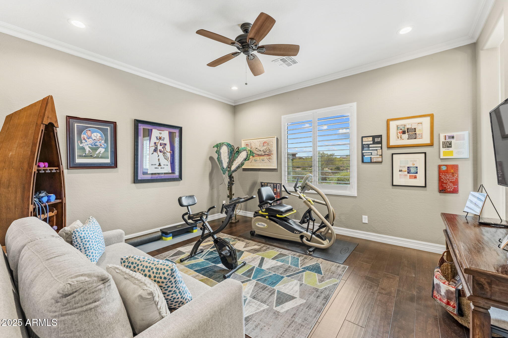 9936 E WINTER SUN Drive