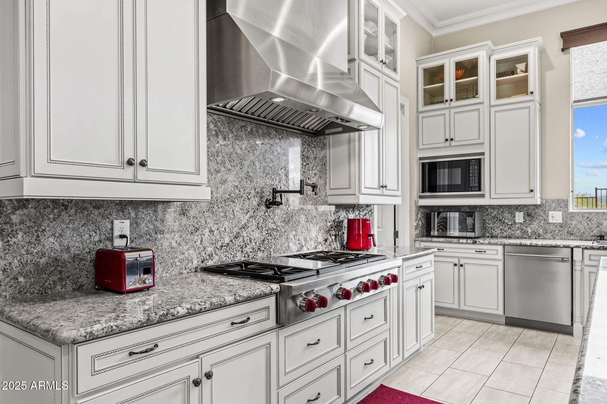 9936 E WINTER SUN Drive