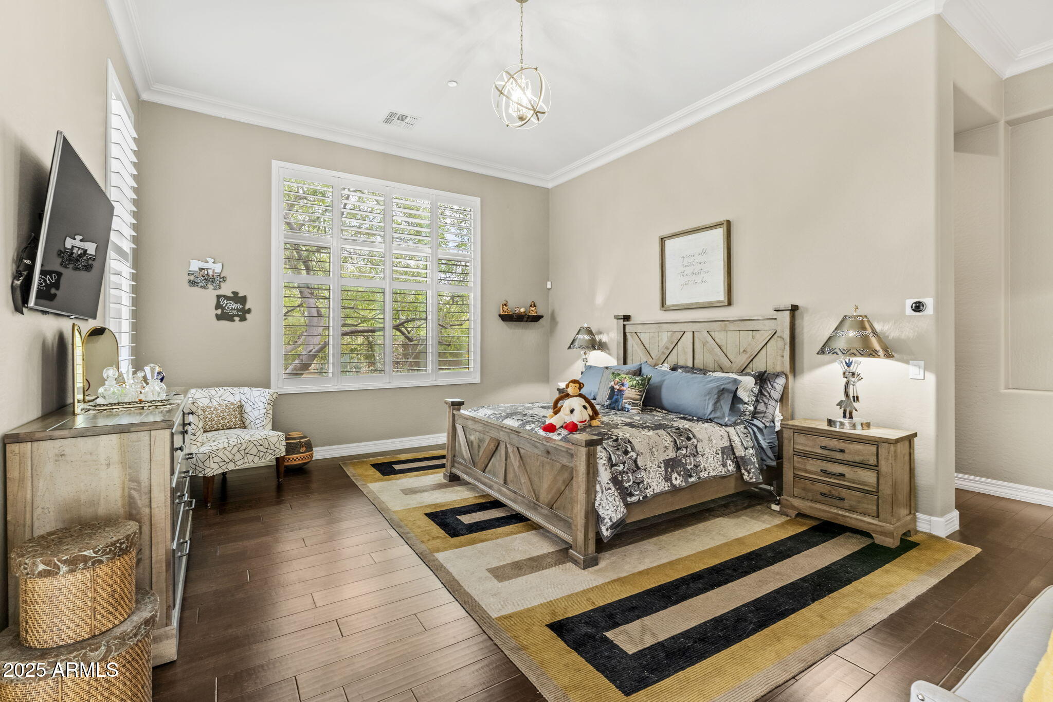 9936 E WINTER SUN Drive