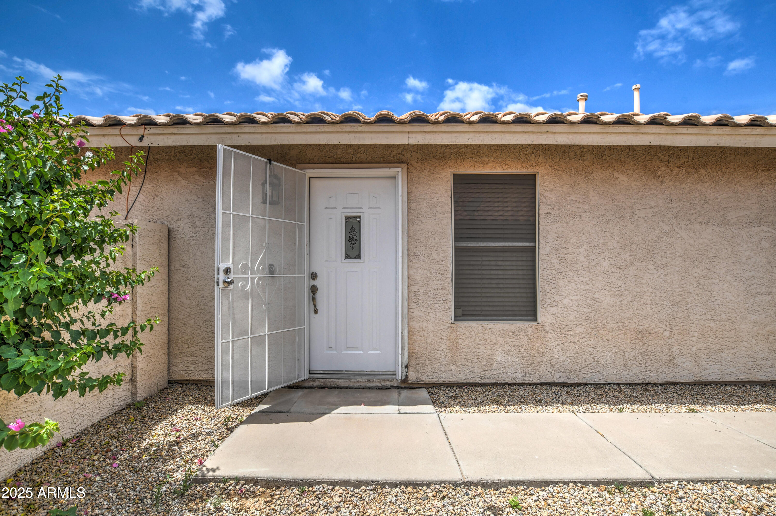 12543 W ROANOKE Avenue