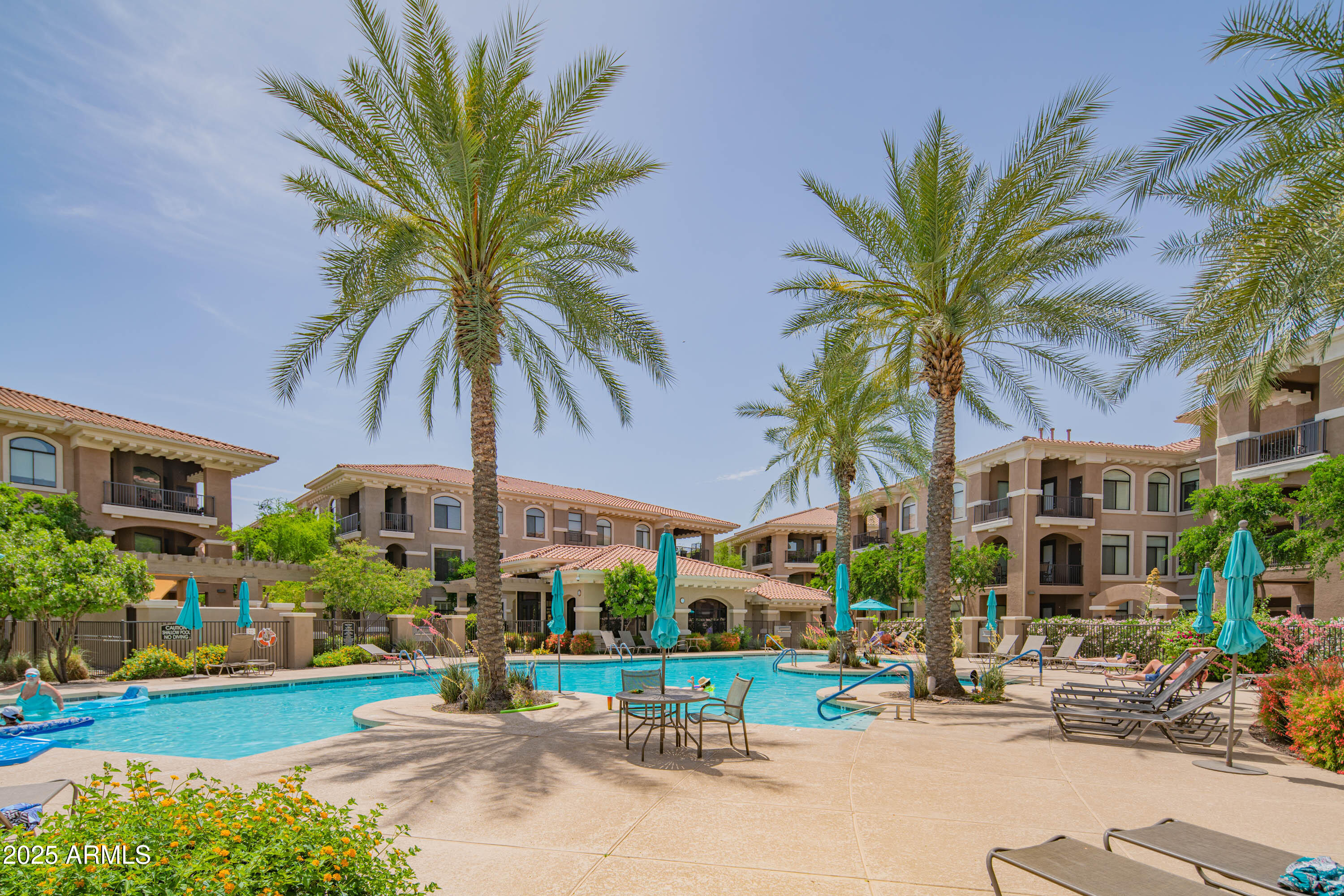 11640 N Tatum Boulevard, 1077