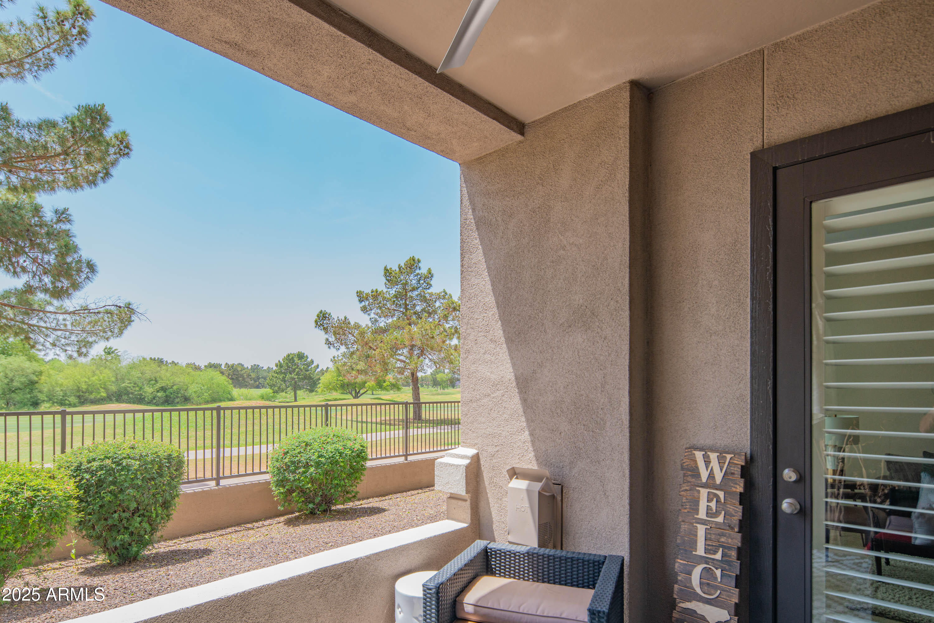 11640 N Tatum Boulevard, 1077