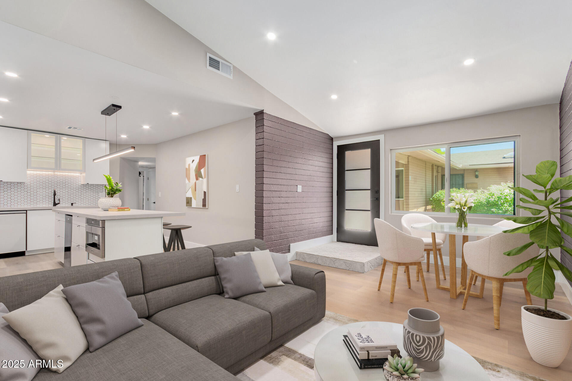 1624 E CAMPBELL Avenue, 51