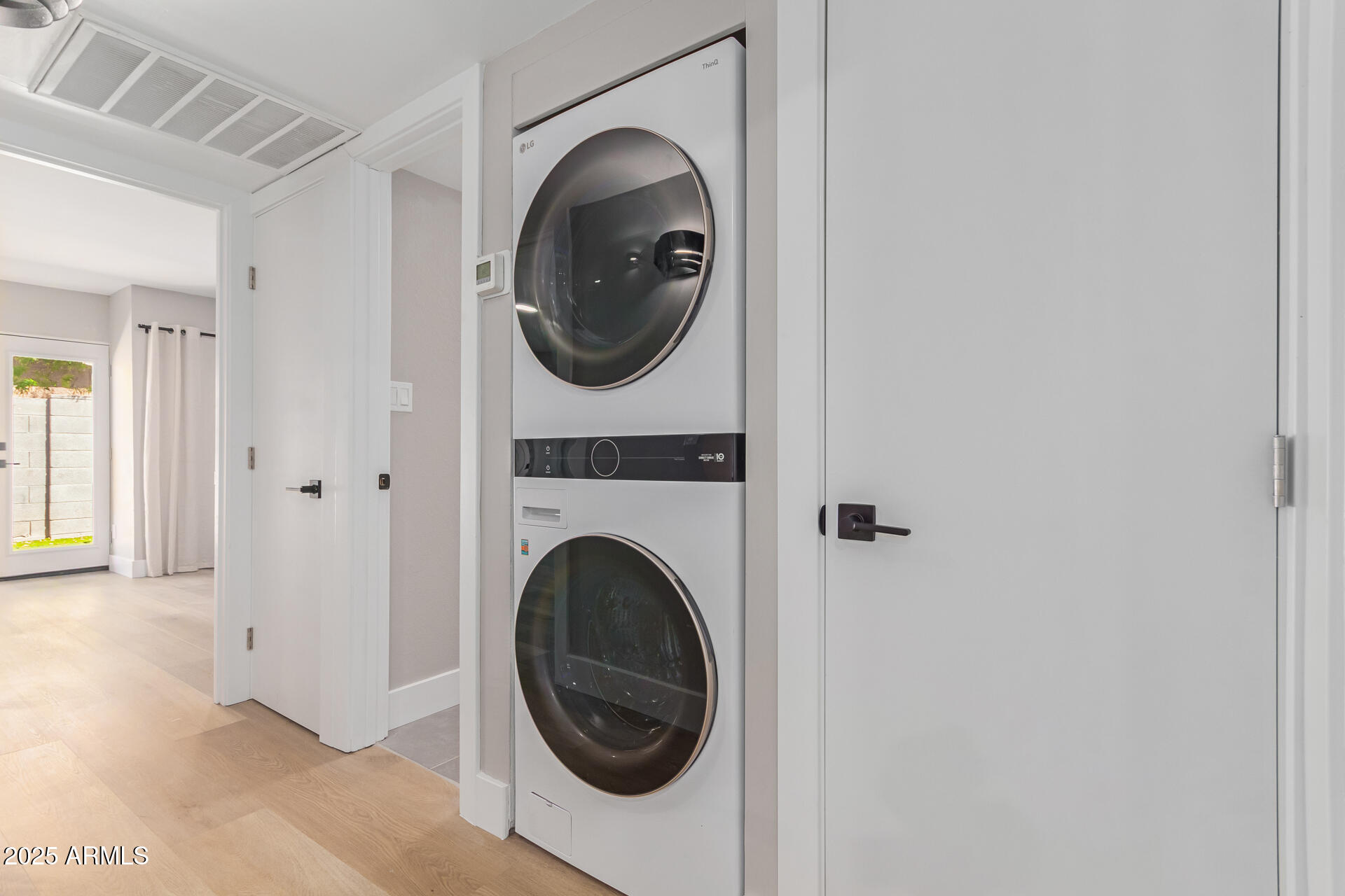 1624 E CAMPBELL Avenue, 51