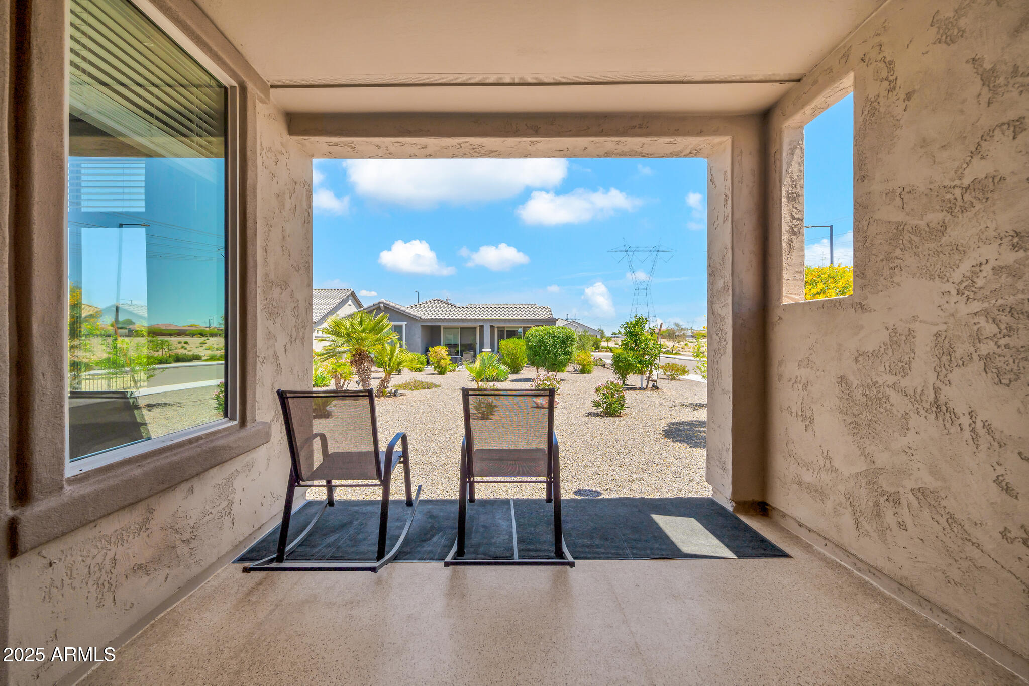 27606 W TONOPAH Drive