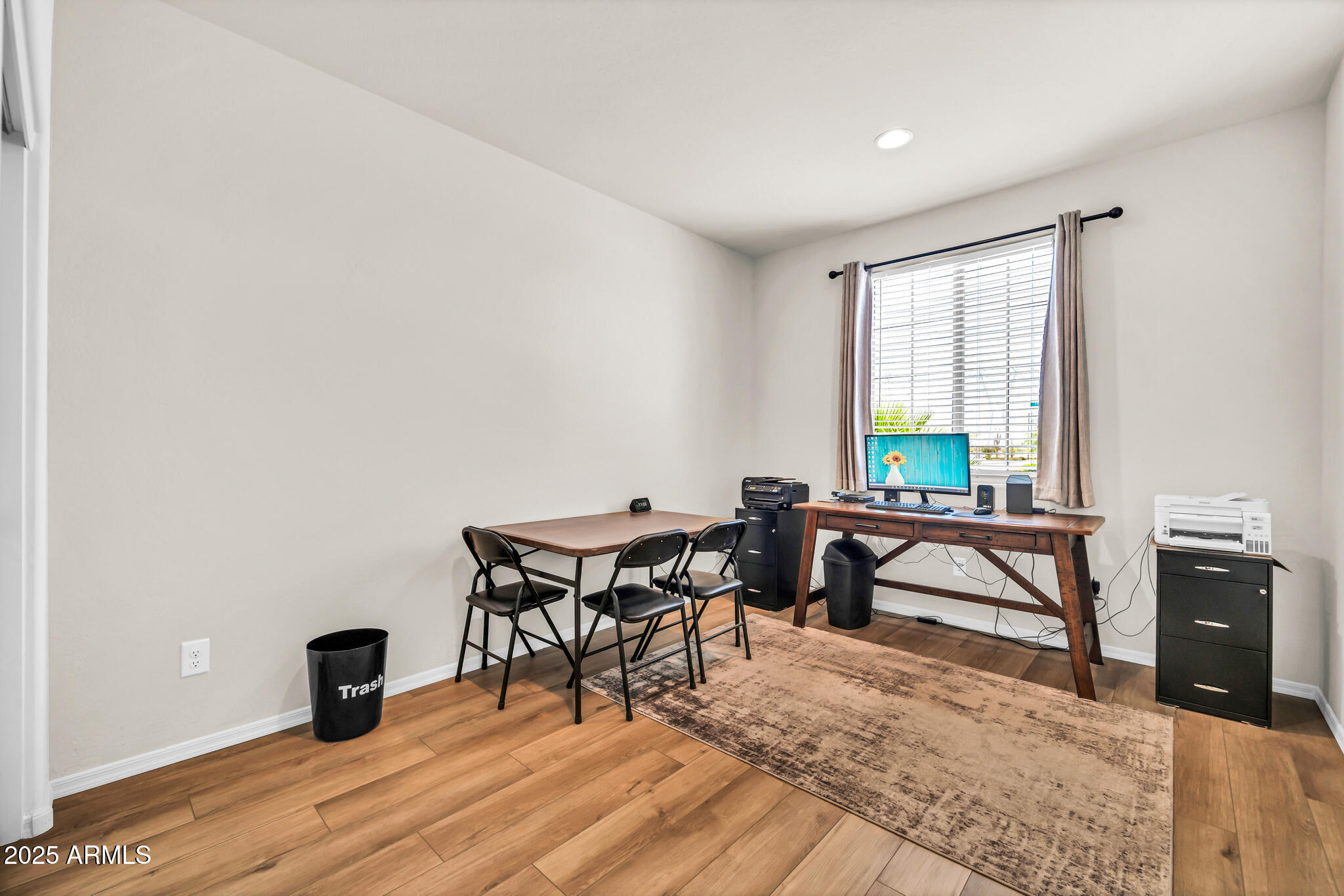 27606 W TONOPAH Drive