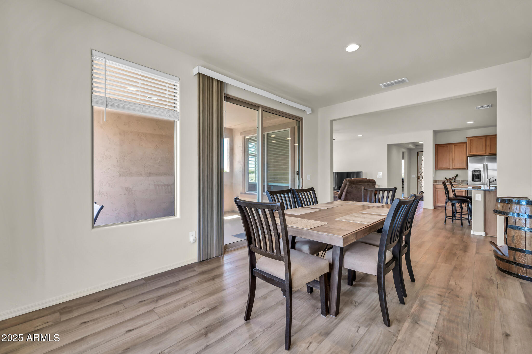 27606 W TONOPAH Drive