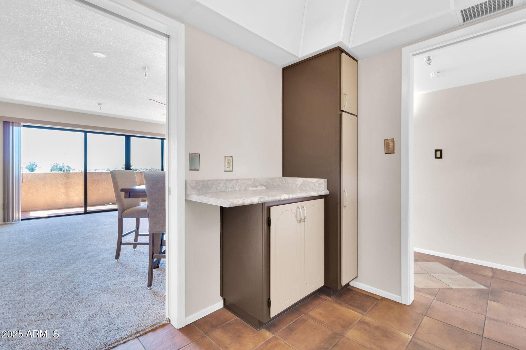 515 S PARKCREST, 531