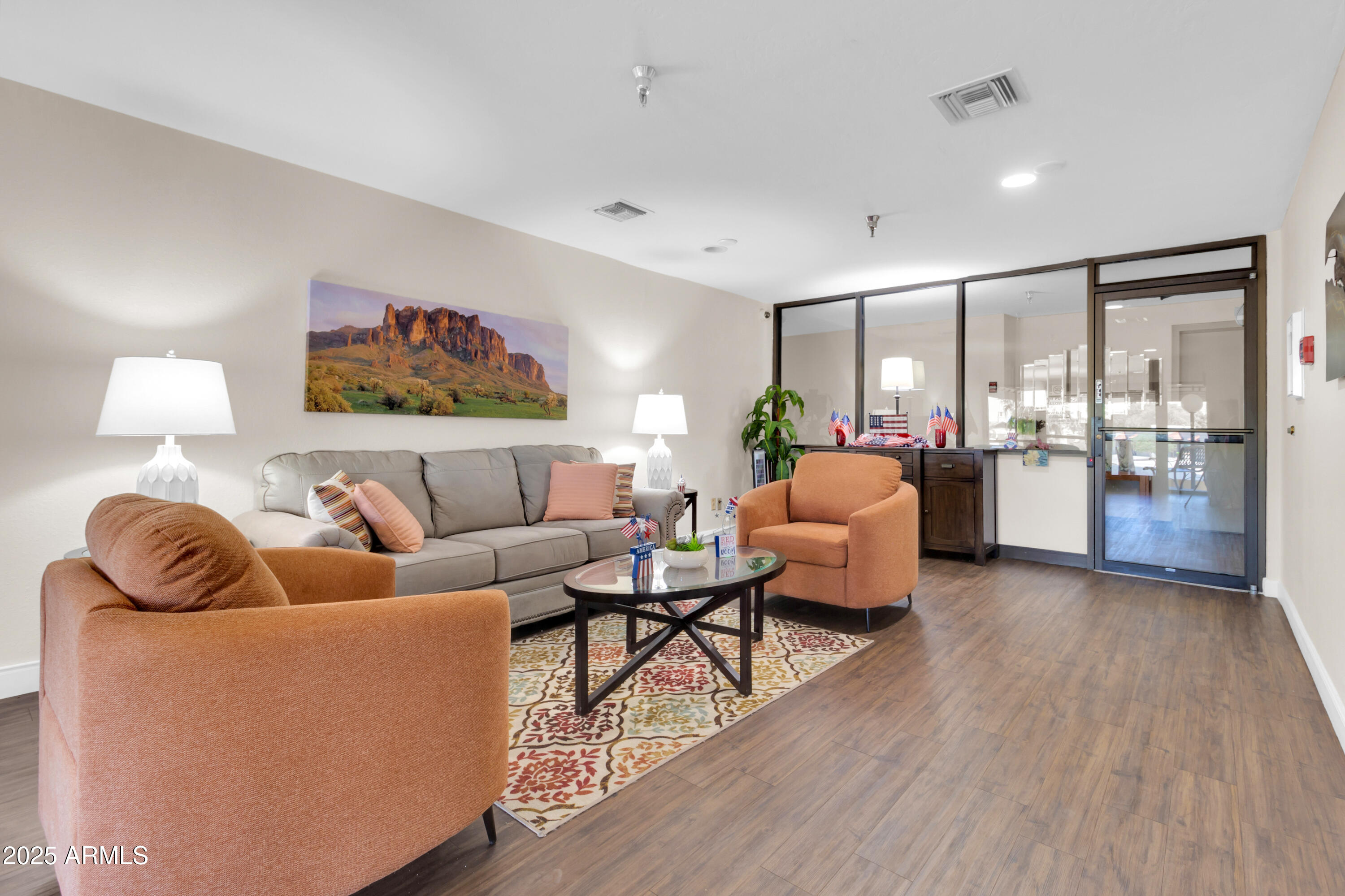 515 S PARKCREST, 531