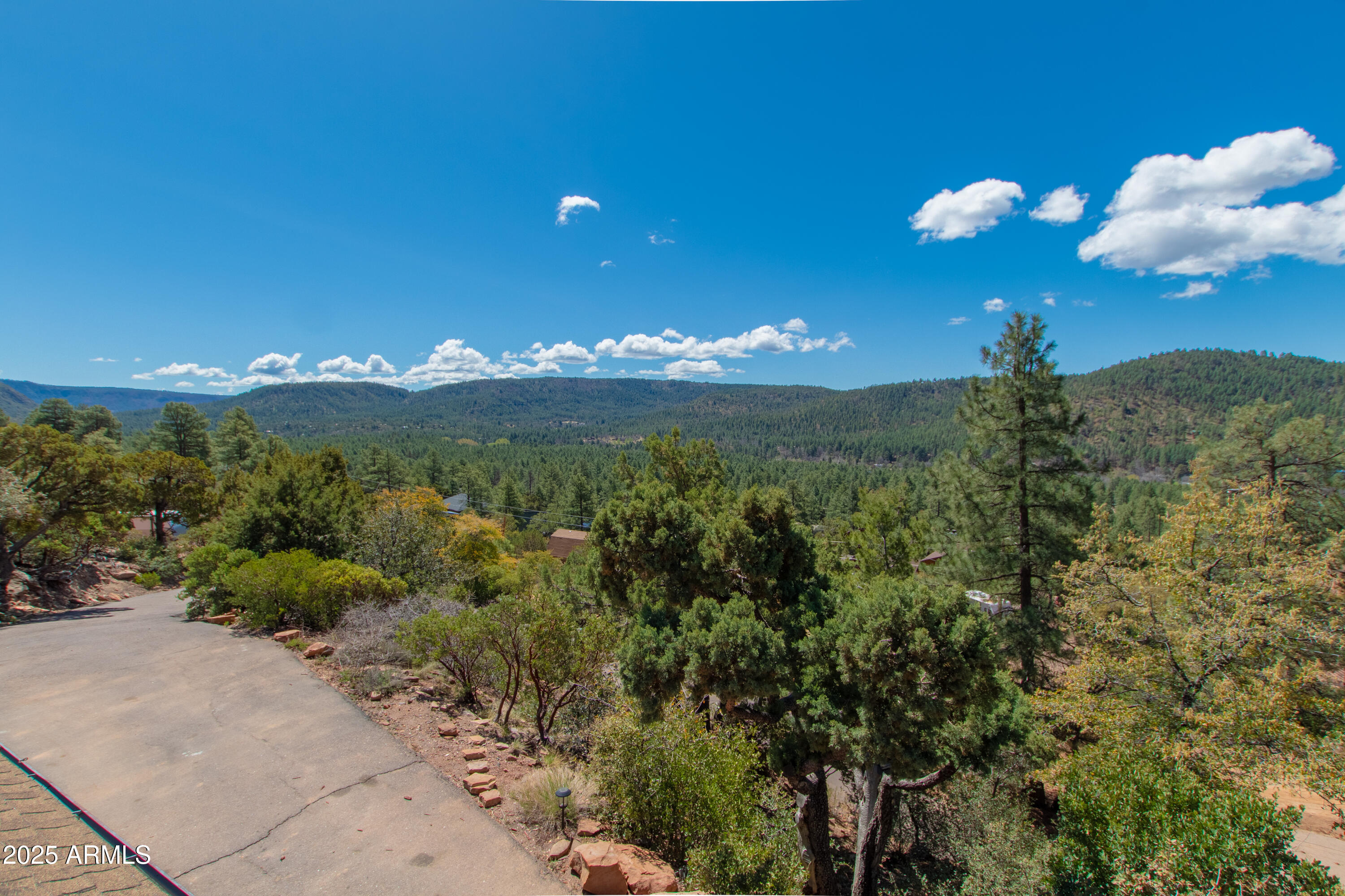 9278 W TOMAHAWK Trail