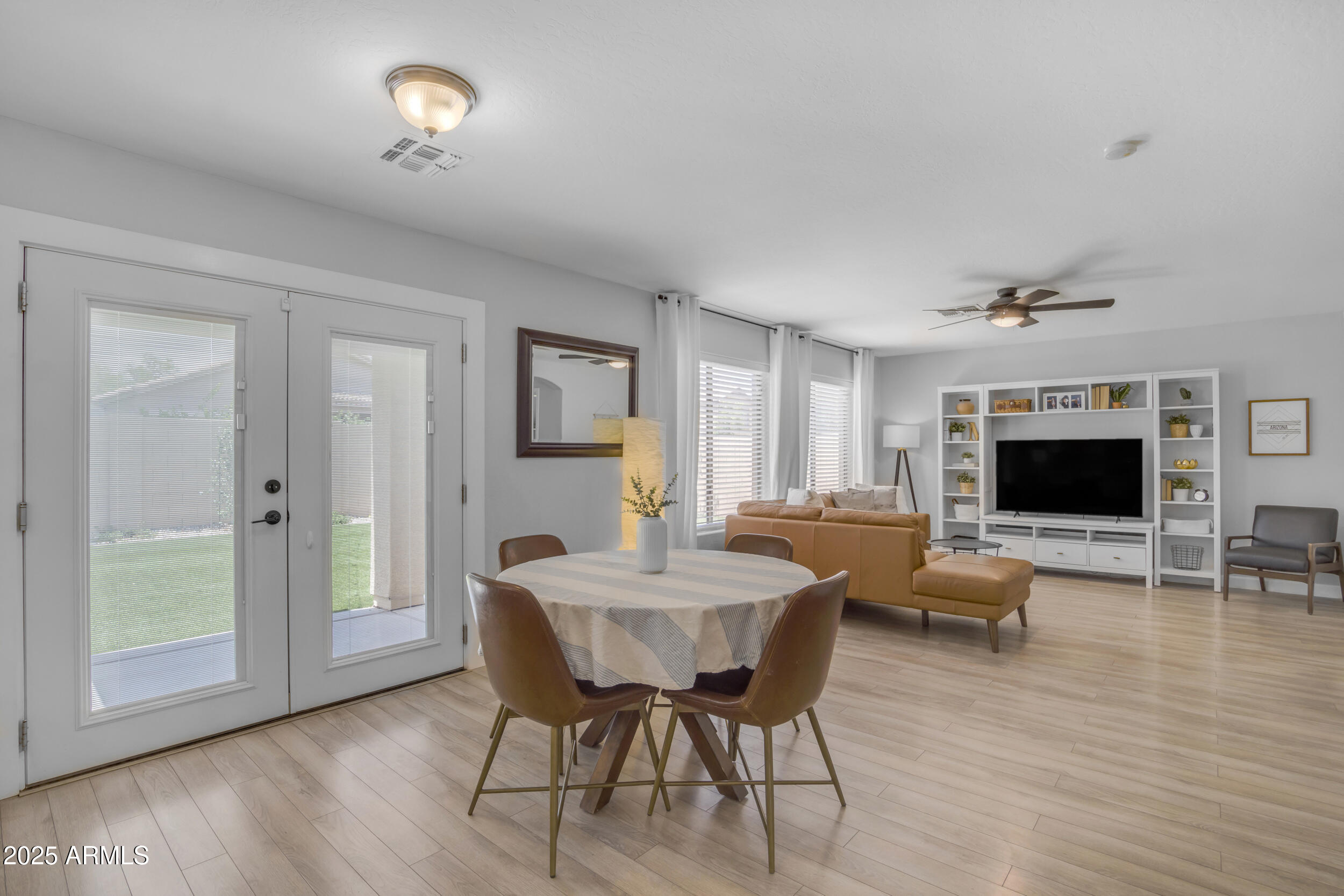 3349 E Flamingo Court