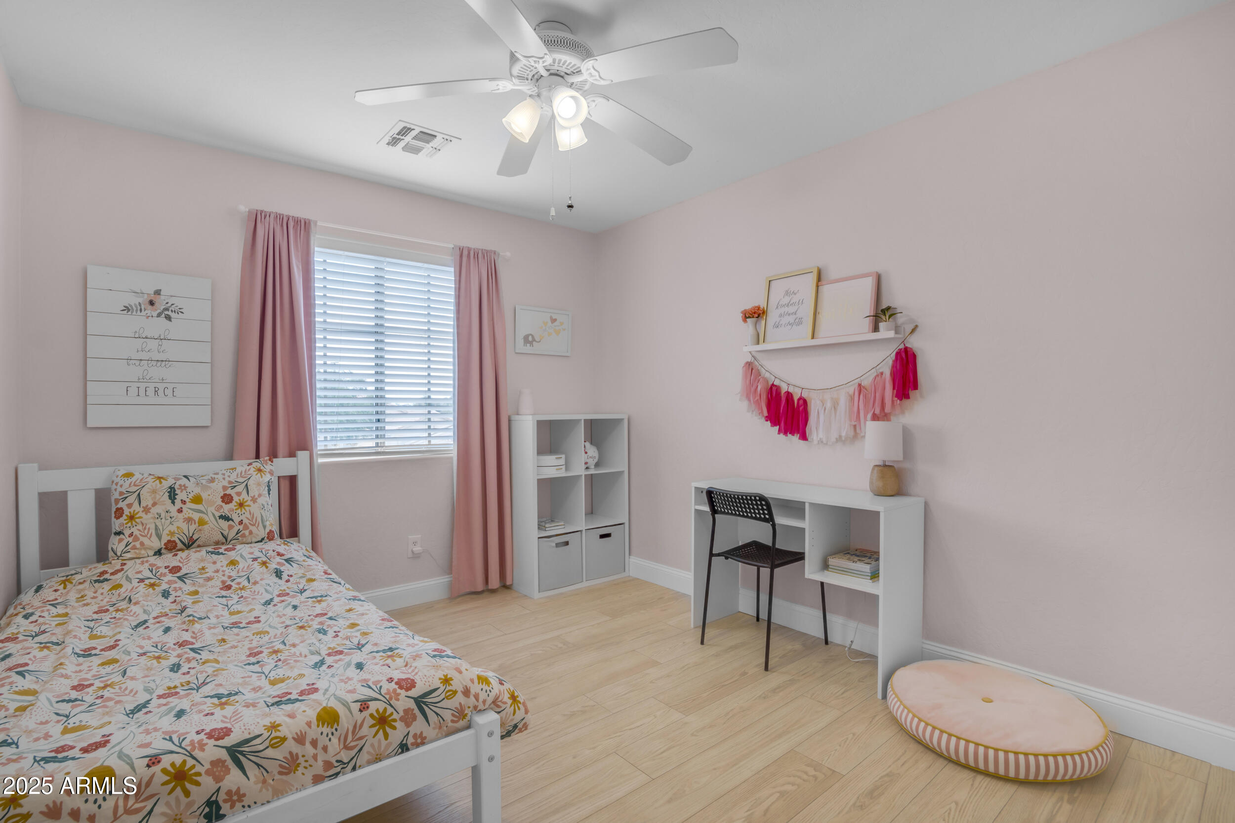 3349 E Flamingo Court