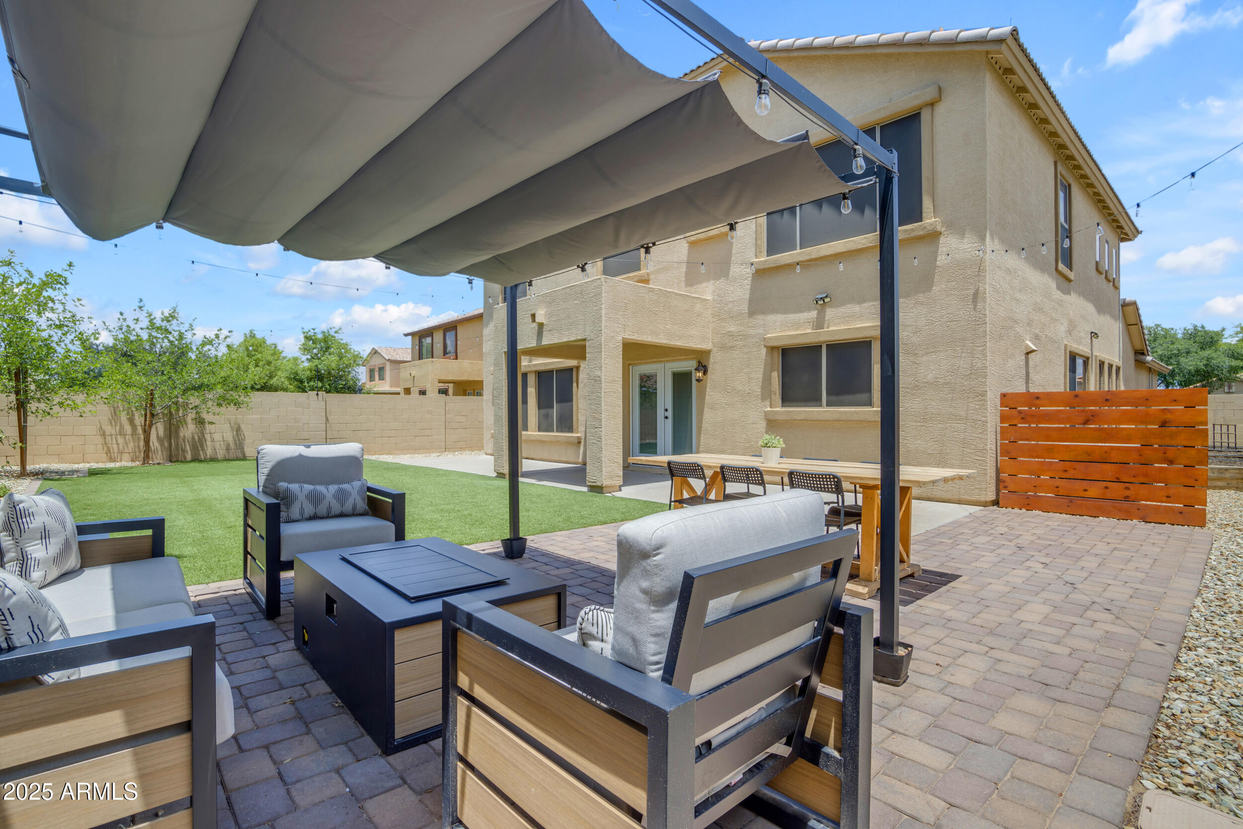 3349 E Flamingo Court