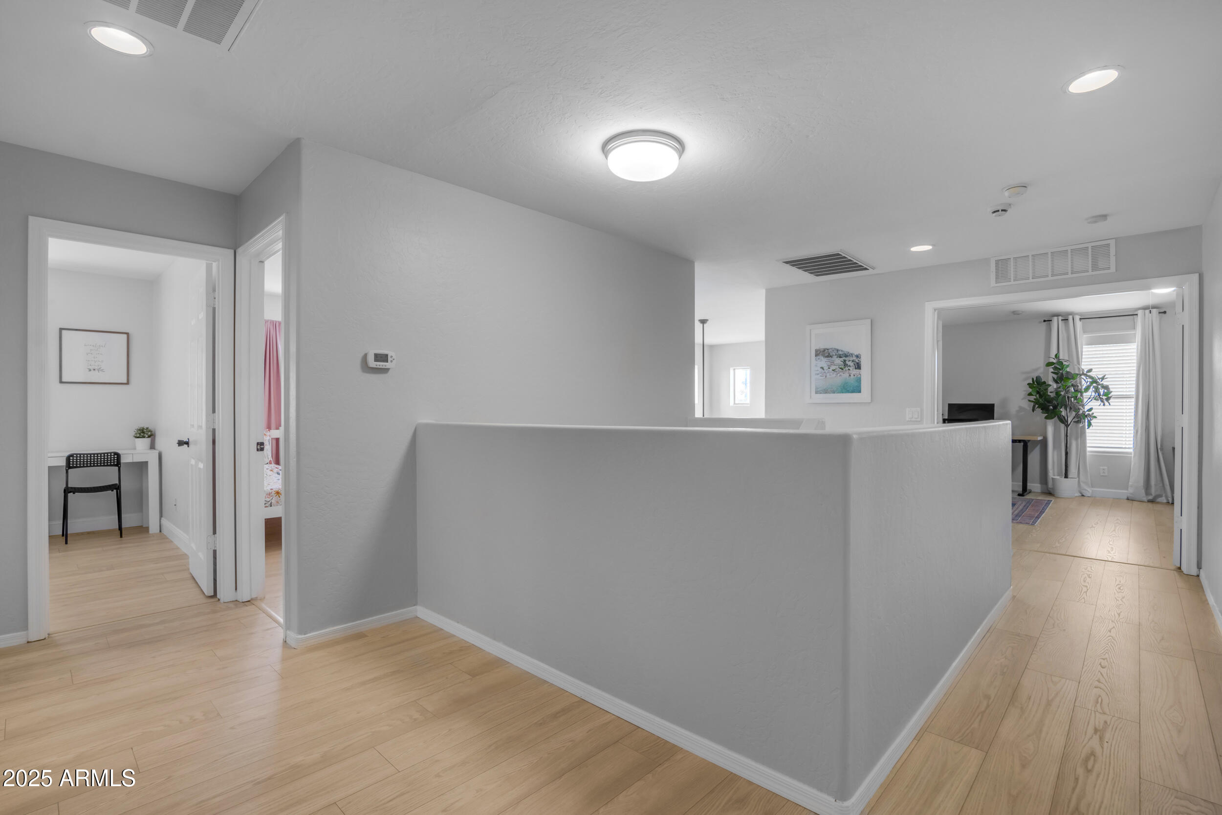 3349 E Flamingo Court