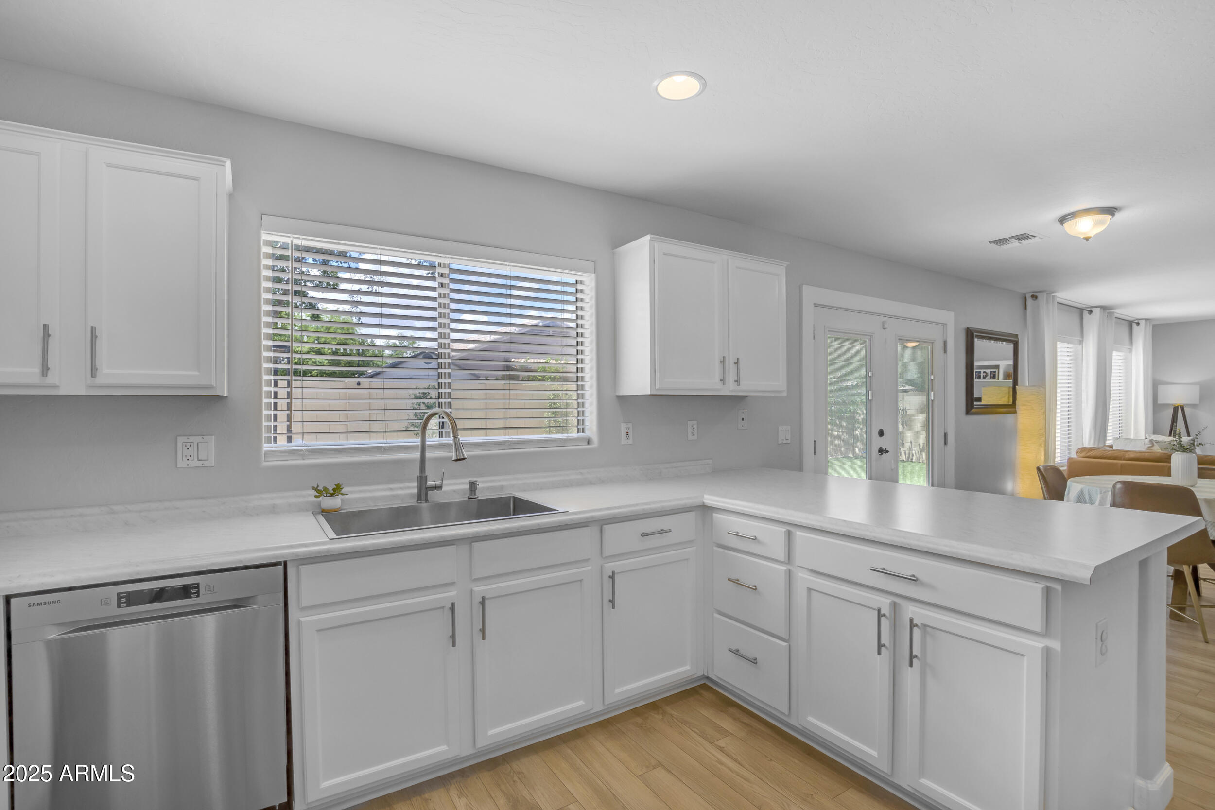 3349 E Flamingo Court