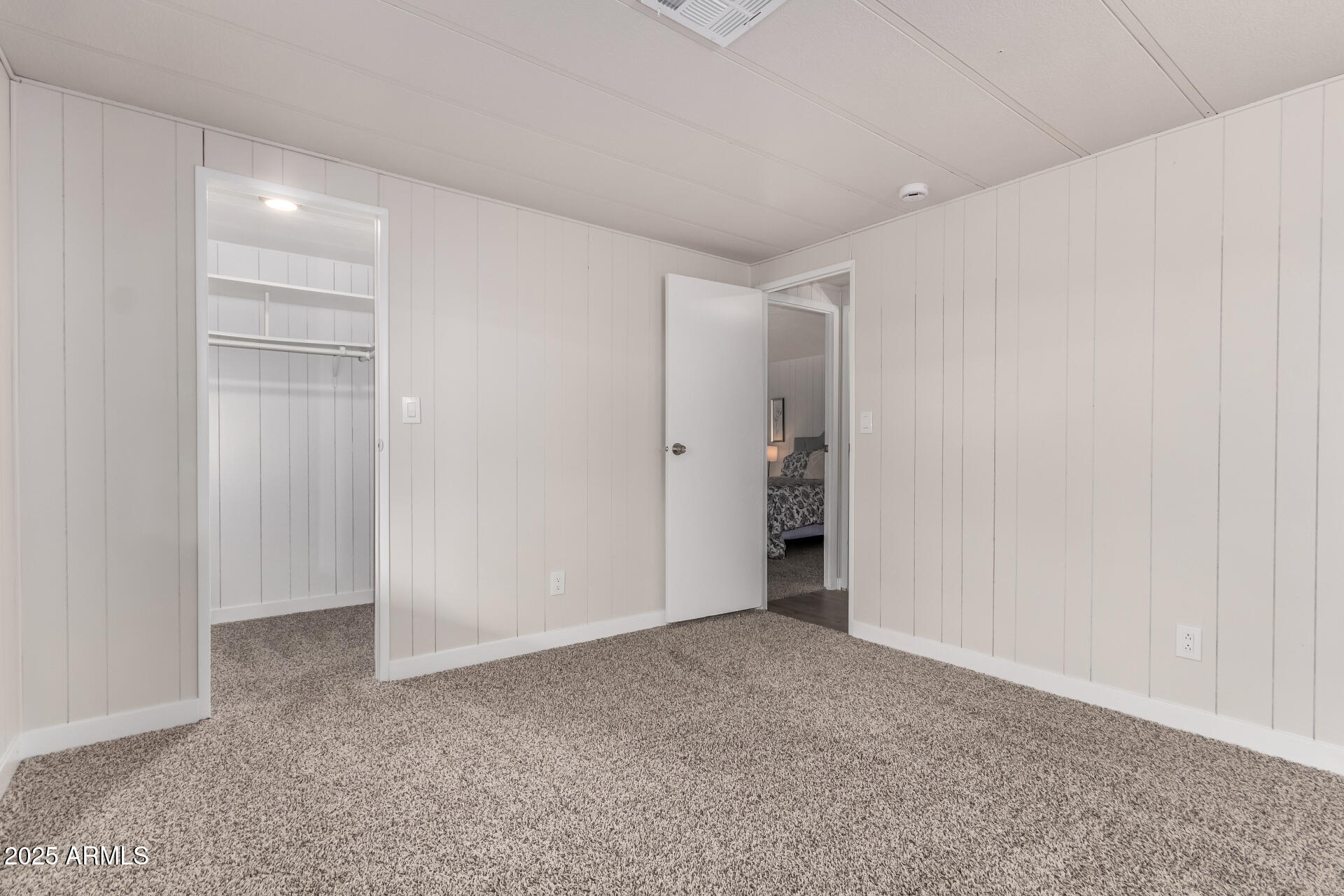 11000 N 91ST Avenue, 101