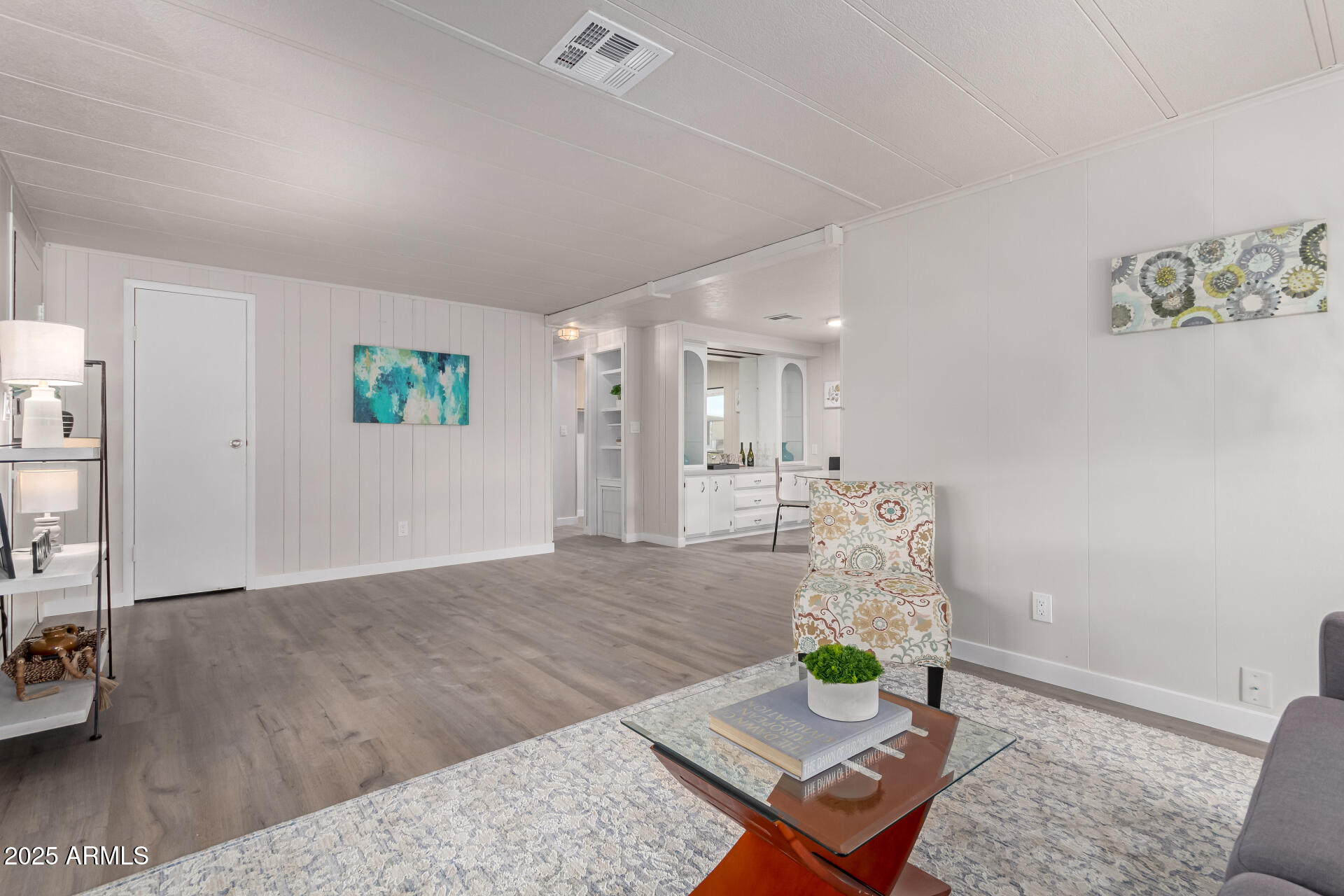 11000 N 91ST Avenue, 101