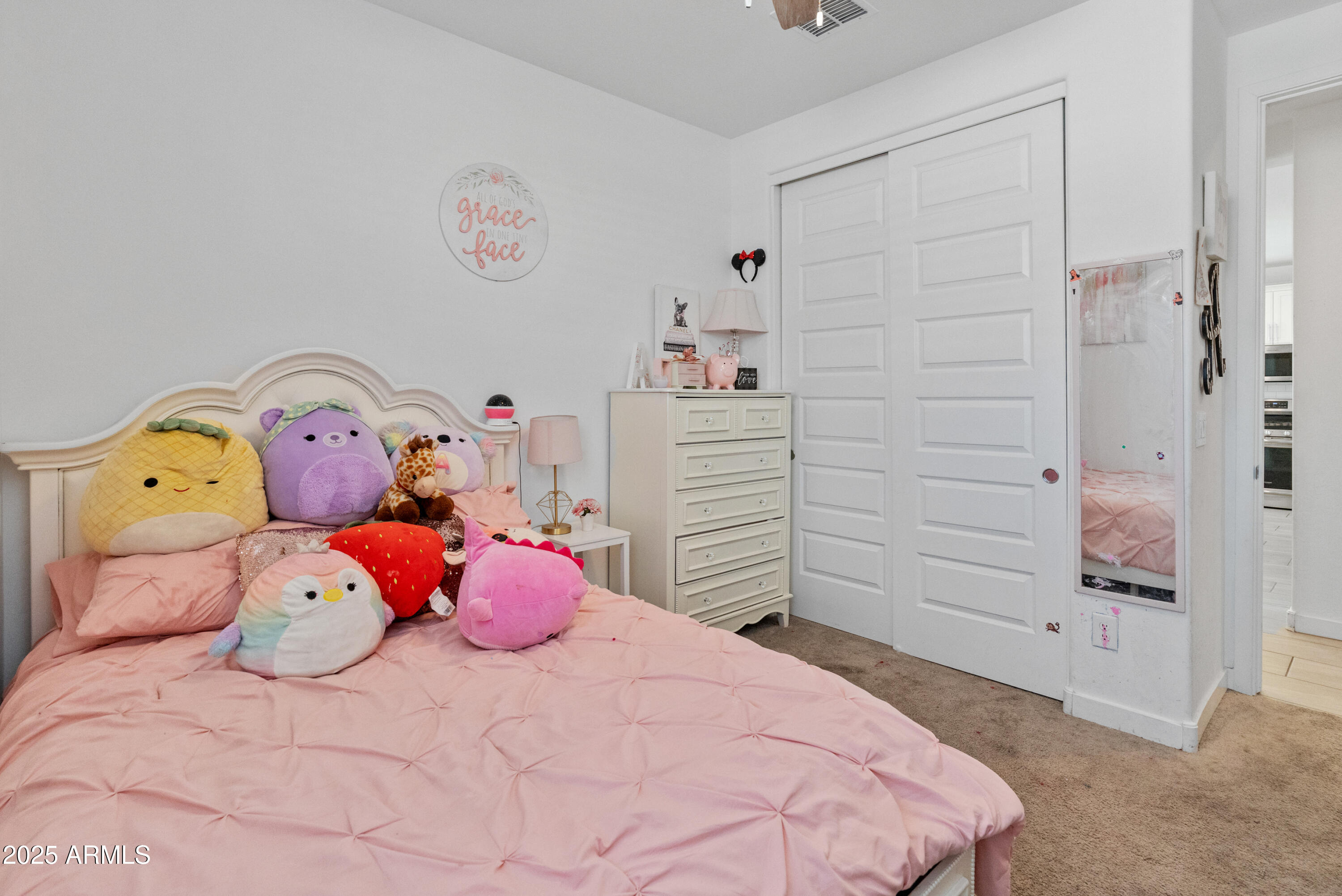 19407 W PIERSON Street