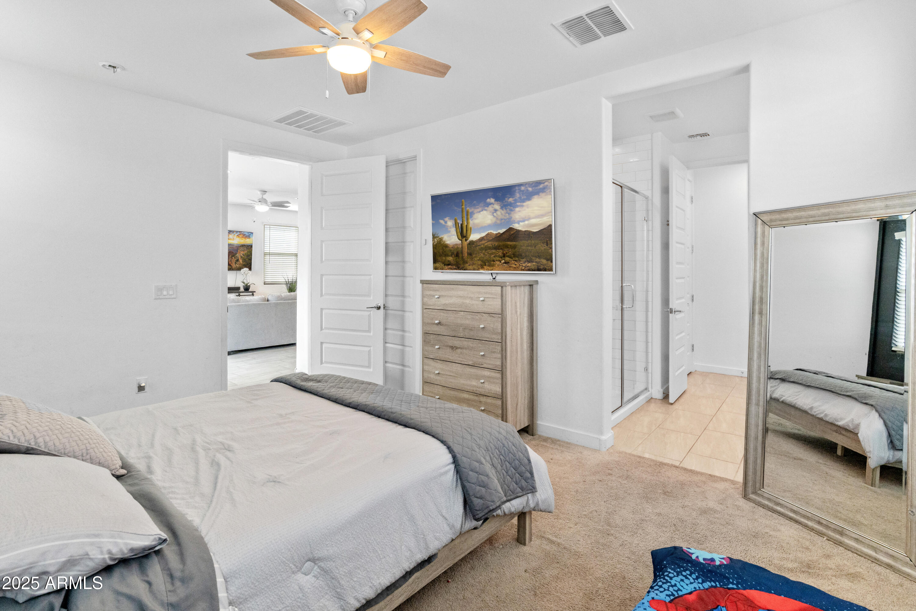 19407 W PIERSON Street