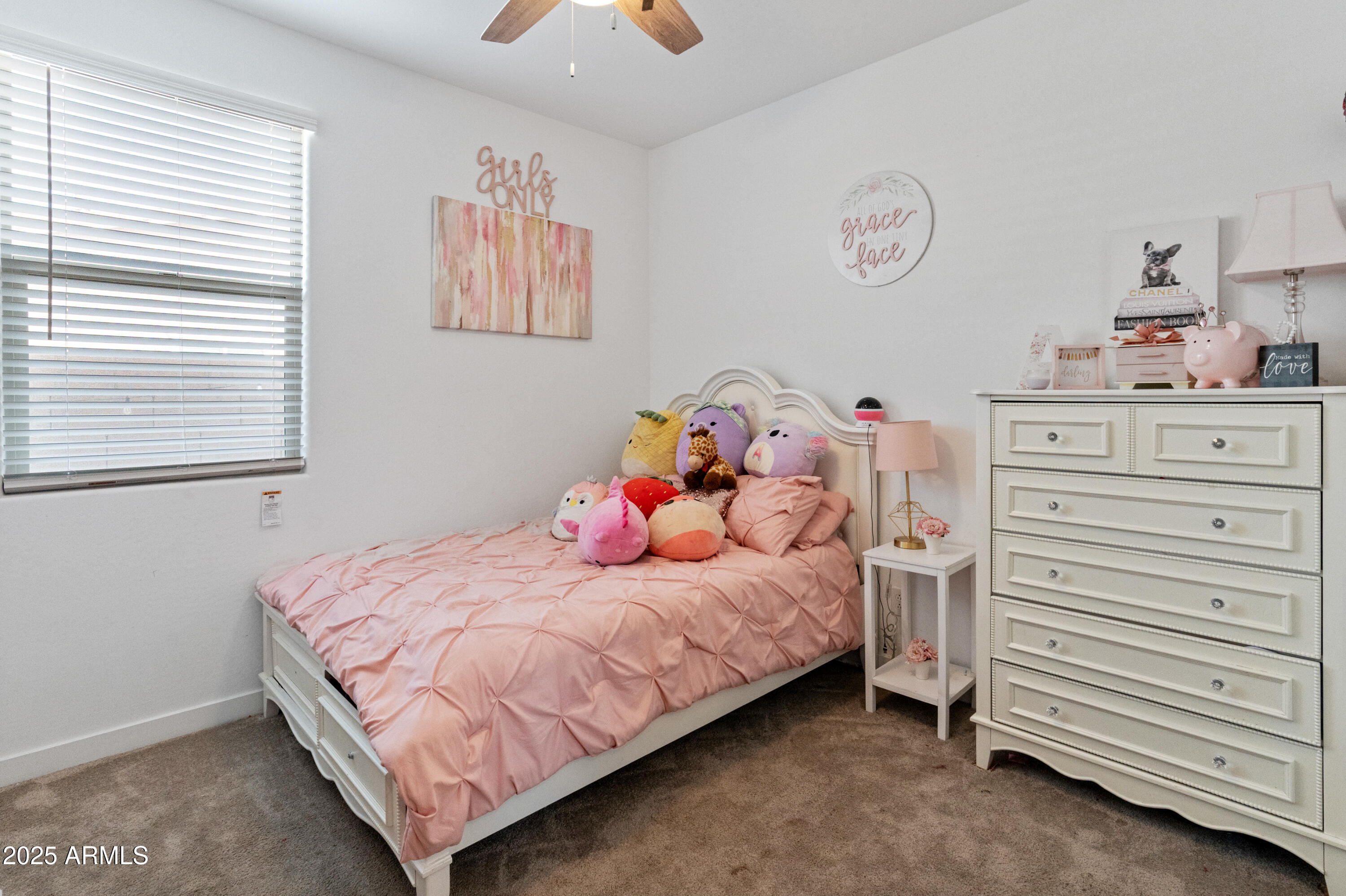 19407 W PIERSON Street