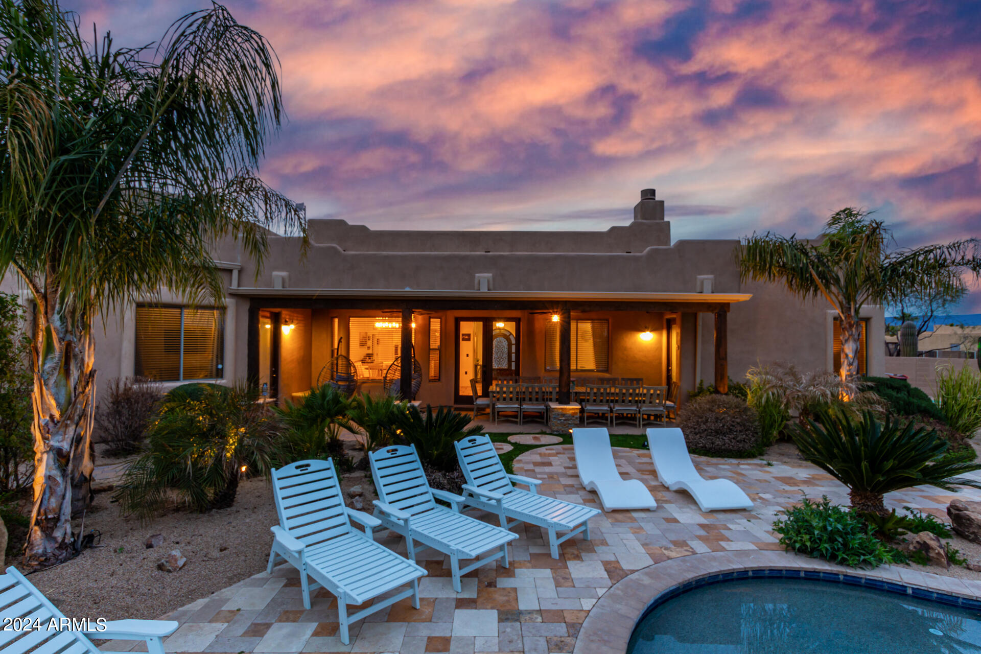 2731 W DESERT RANCH Road