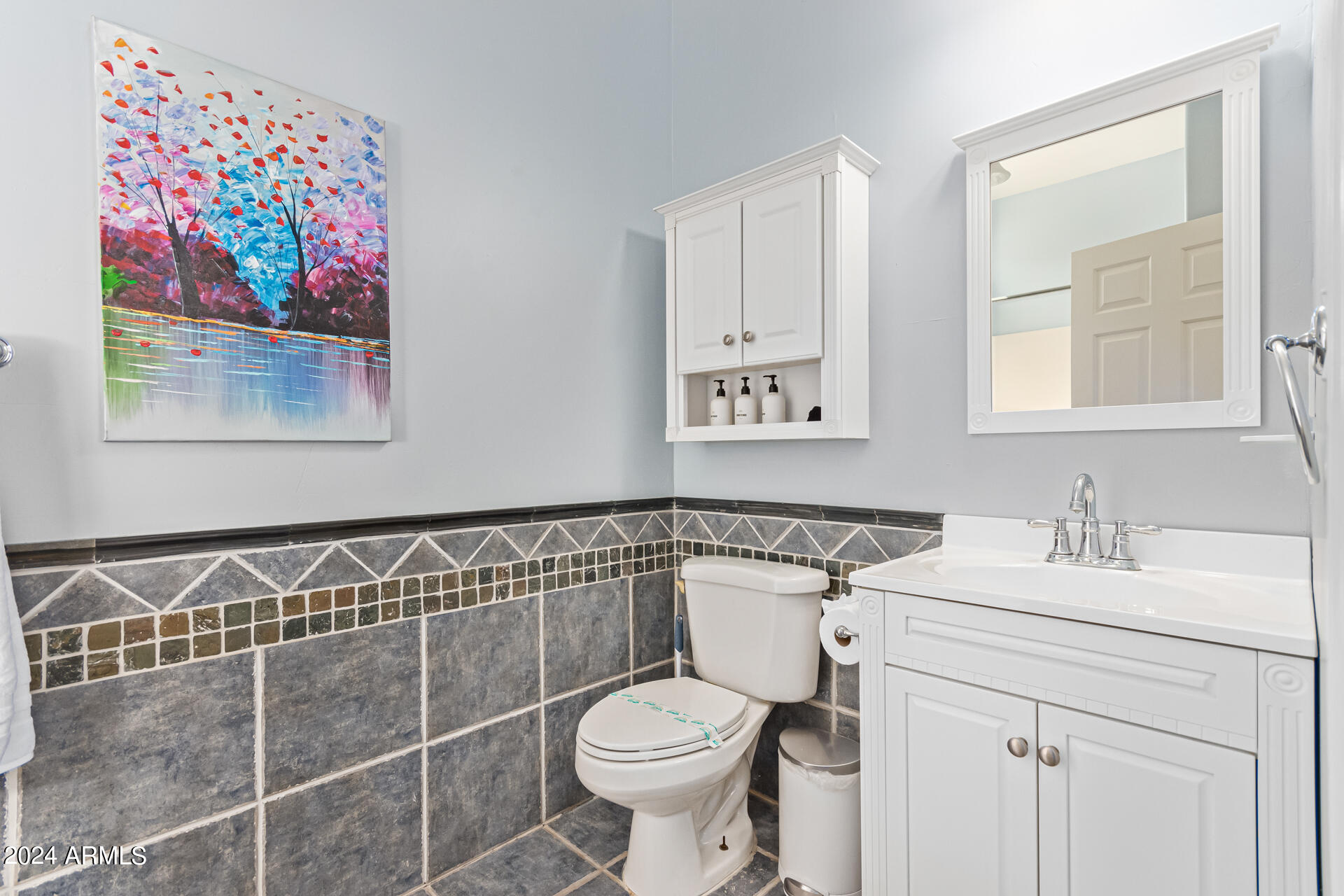 2731 W DESERT RANCH Road