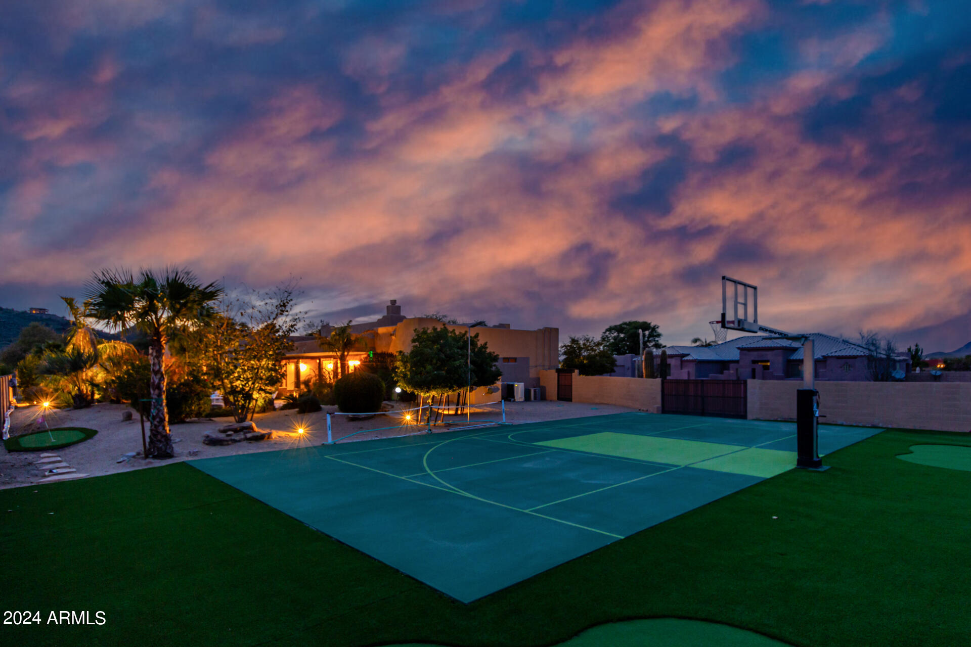 2731 W DESERT RANCH Road