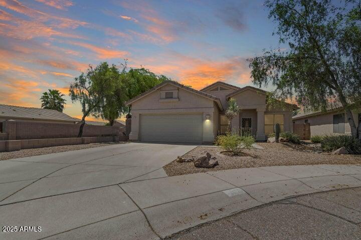 4655 E Mountain Vista Drive