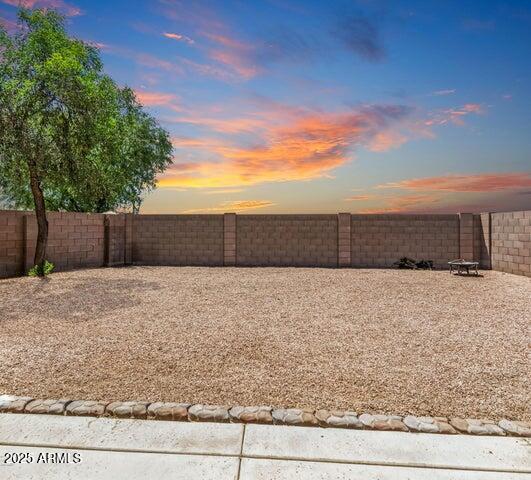 4655 E Mountain Vista Drive