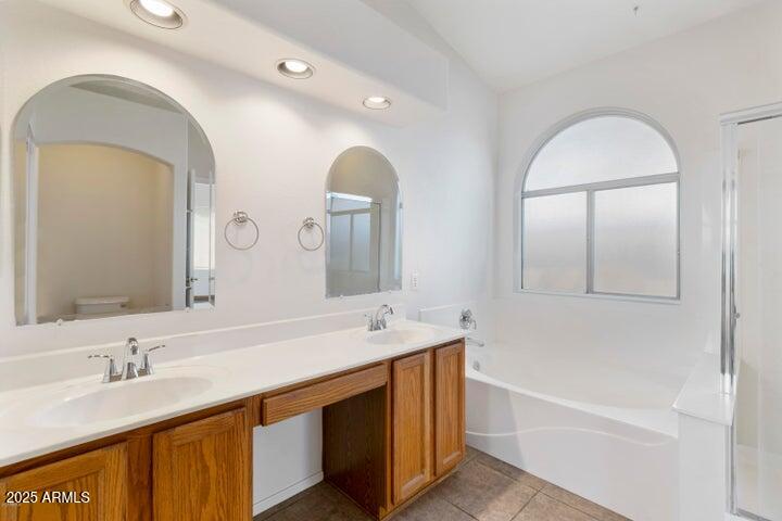 4655 E Mountain Vista Drive