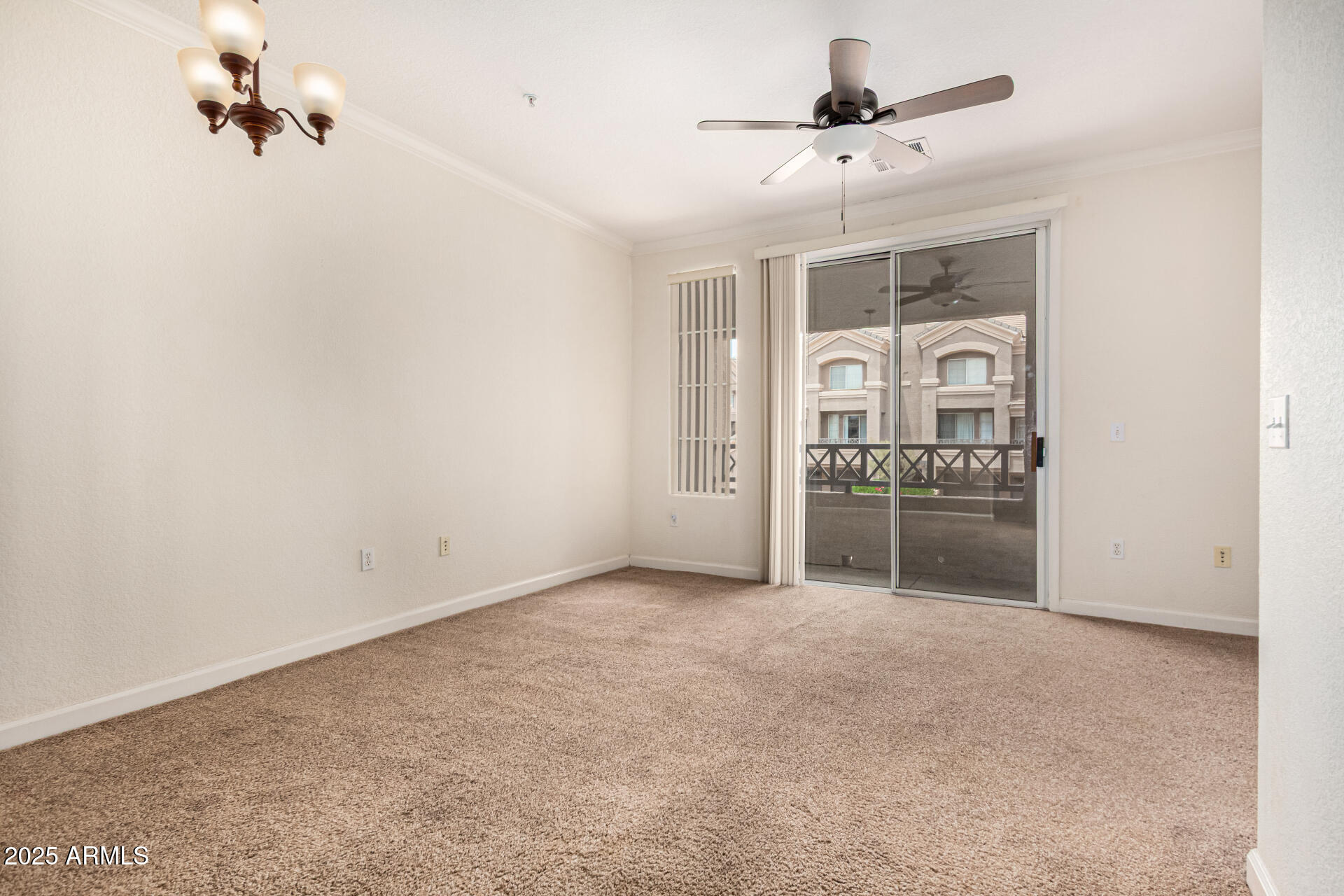 4455 E PARADISE VILLAGE Parkway S, 1057