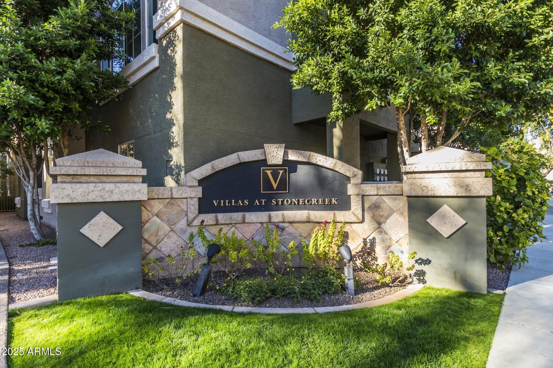 4455 E PARADISE VILLAGE Parkway S, 1057