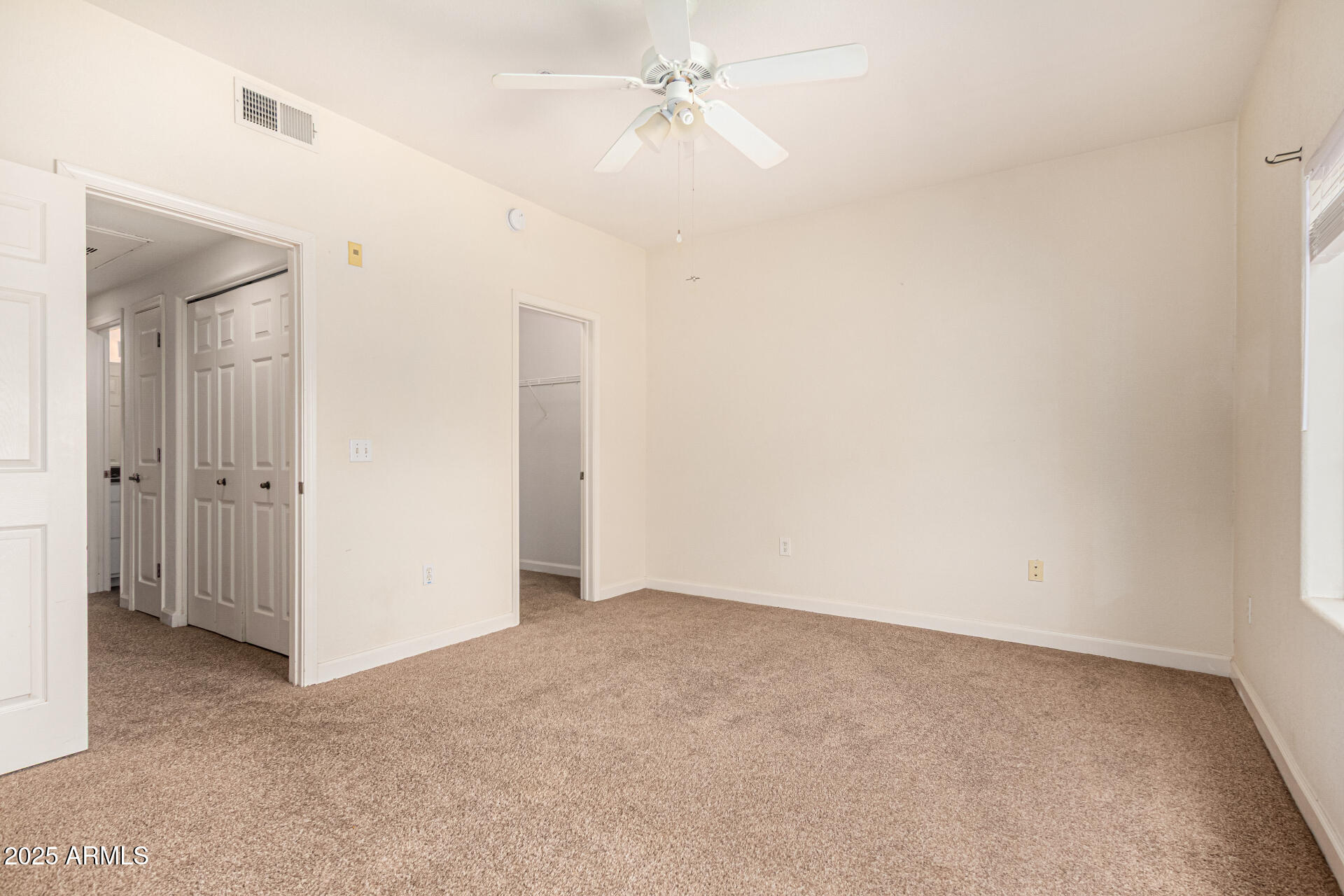 4455 E PARADISE VILLAGE Parkway S, 1057