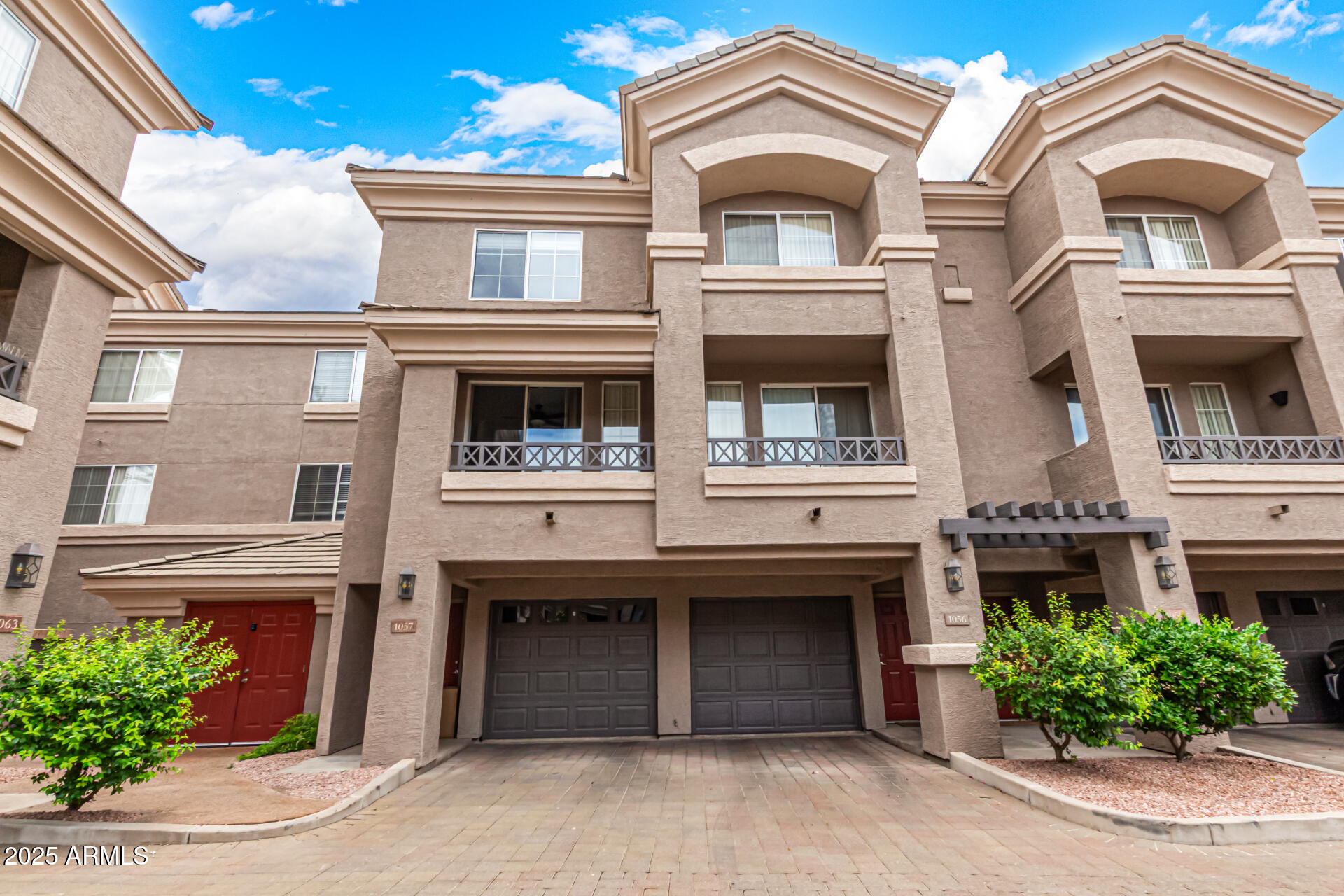 4455 E PARADISE VILLAGE Parkway S, 1057