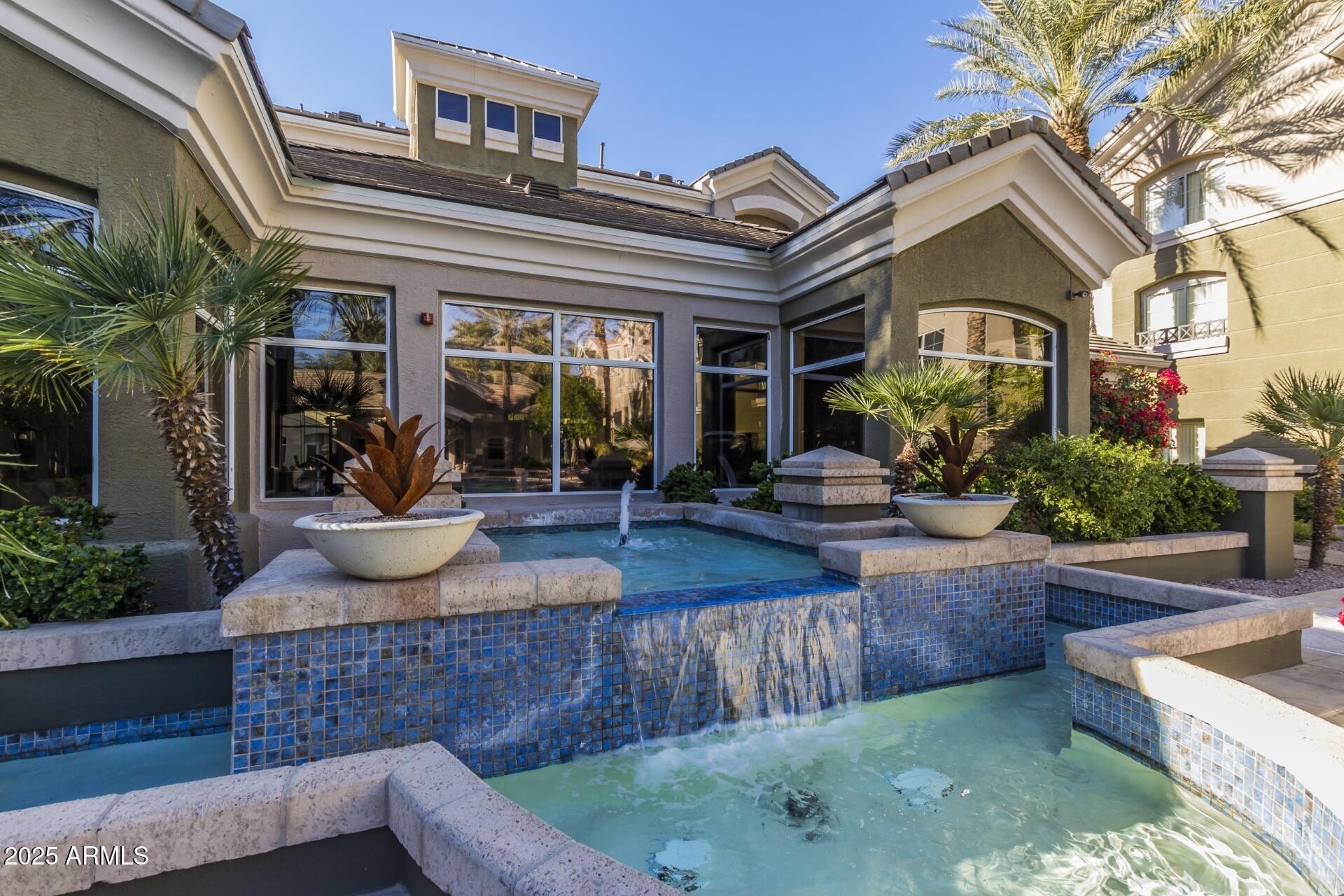 4455 E PARADISE VILLAGE Parkway S, 1057