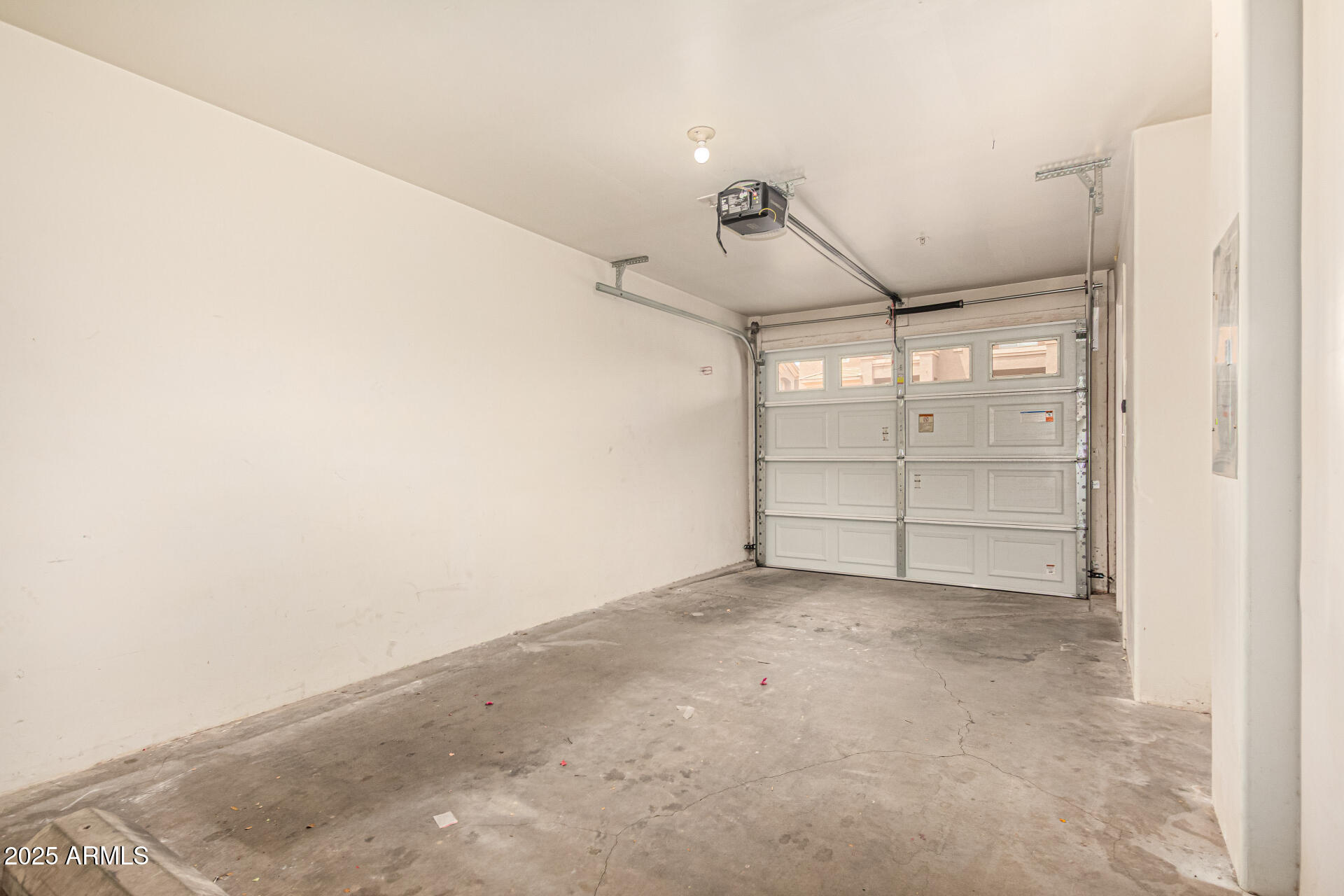 4455 E PARADISE VILLAGE Parkway S, 1057