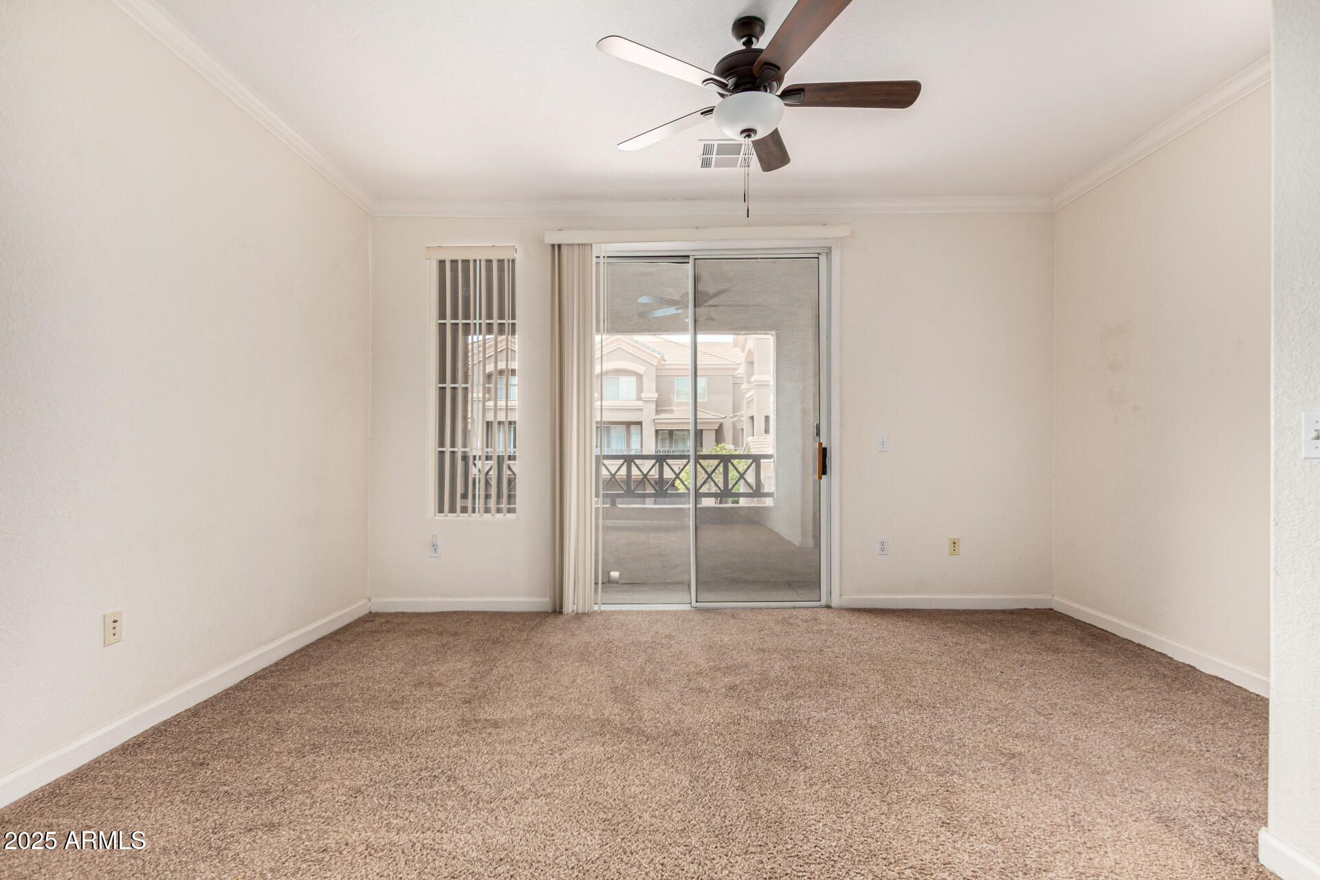 4455 E PARADISE VILLAGE Parkway S, 1057