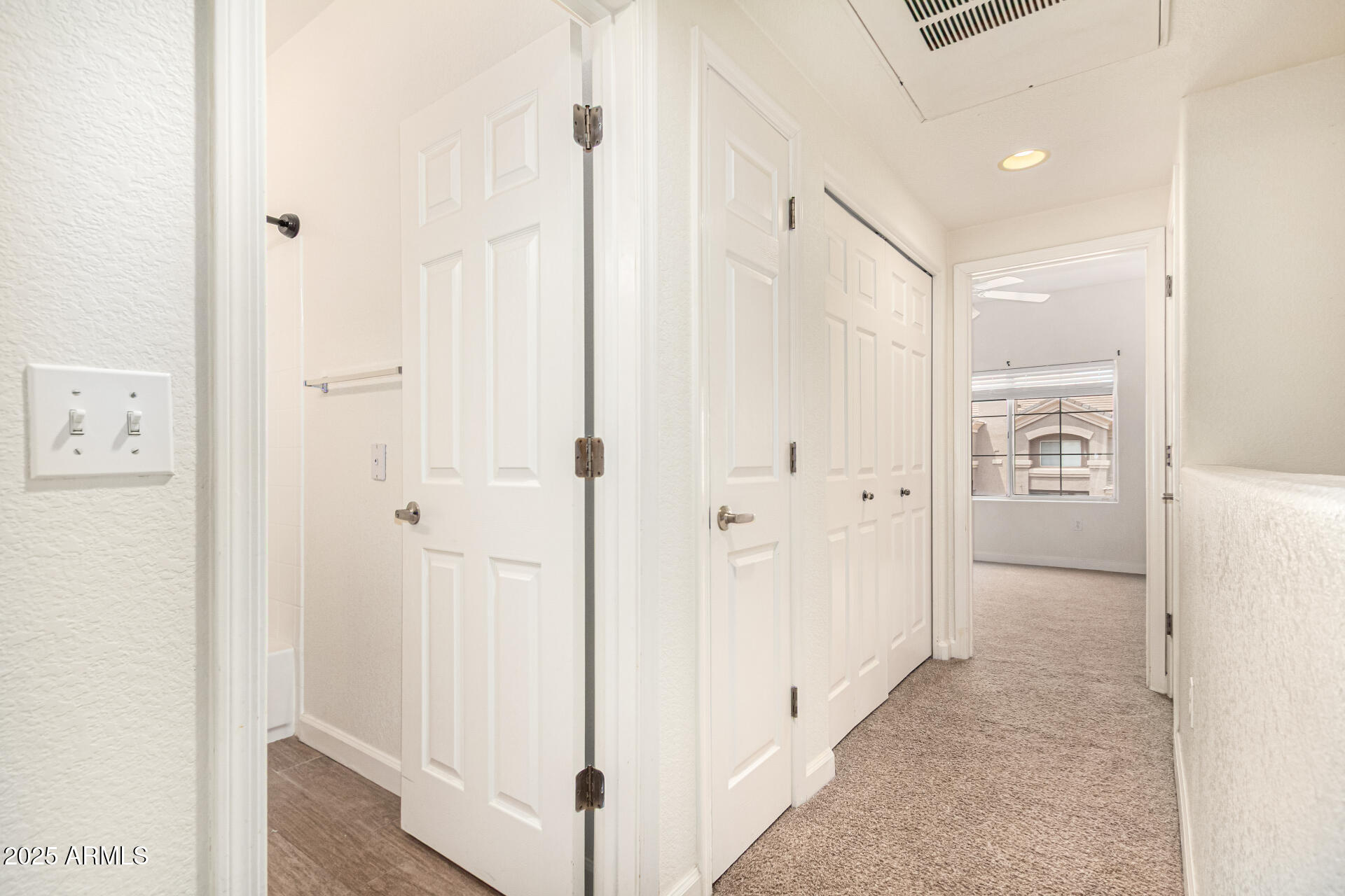 4455 E PARADISE VILLAGE Parkway S, 1057