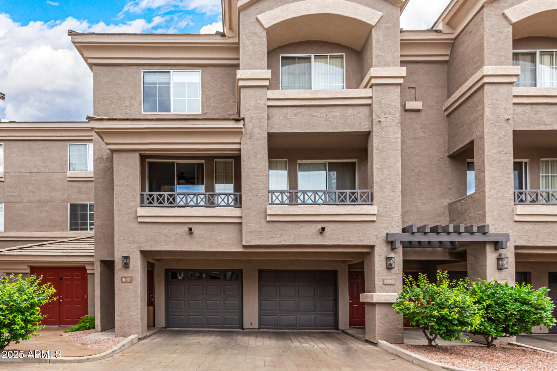 4455 E PARADISE VILLAGE Parkway S, 1057