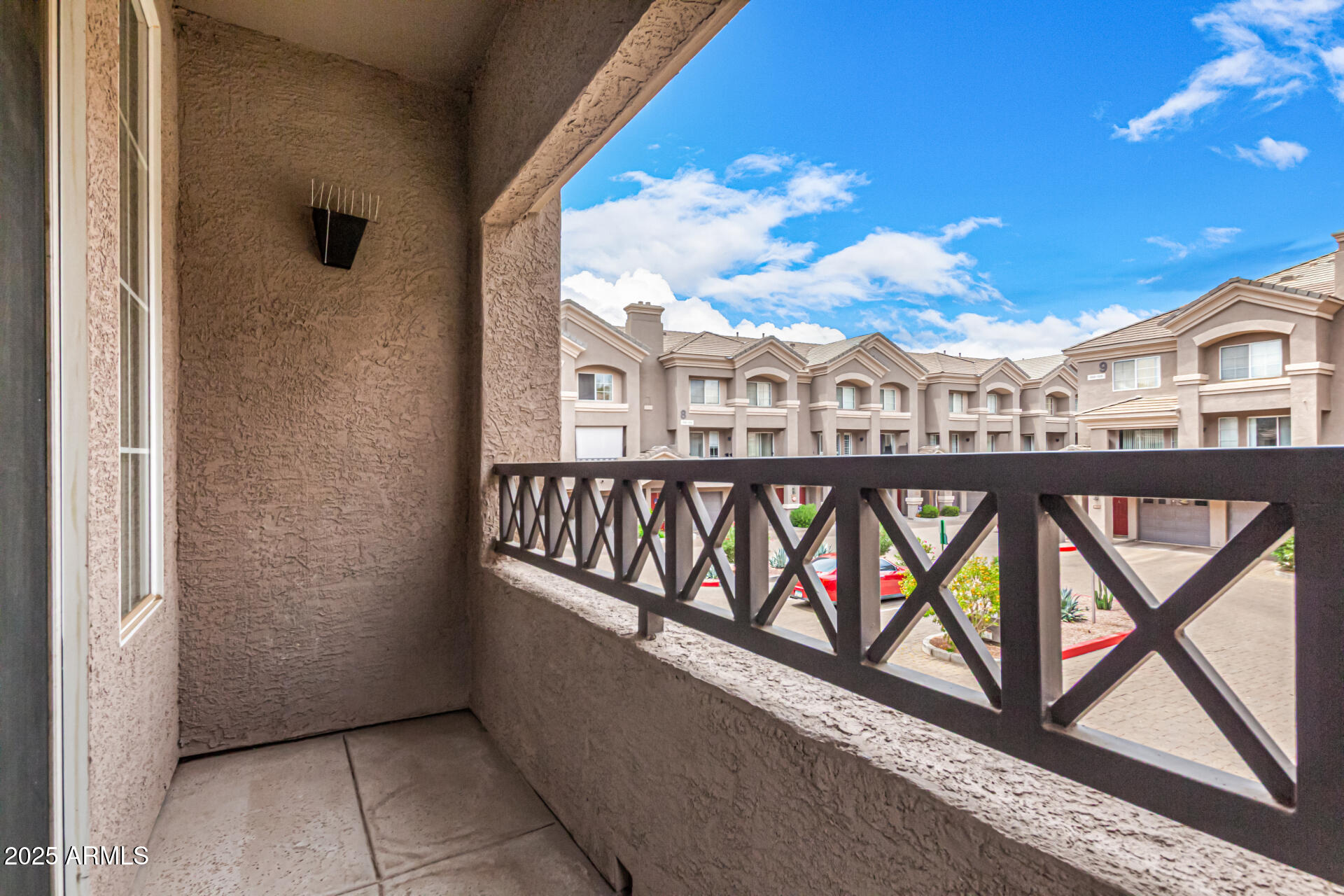 4455 E PARADISE VILLAGE Parkway S, 1057