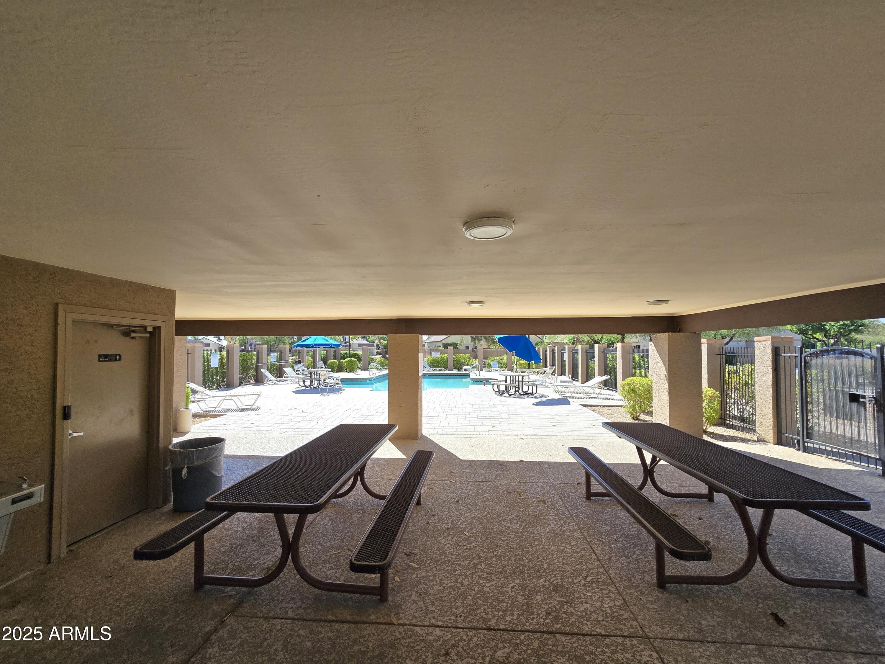 1309 W CALLE DEL NORTE