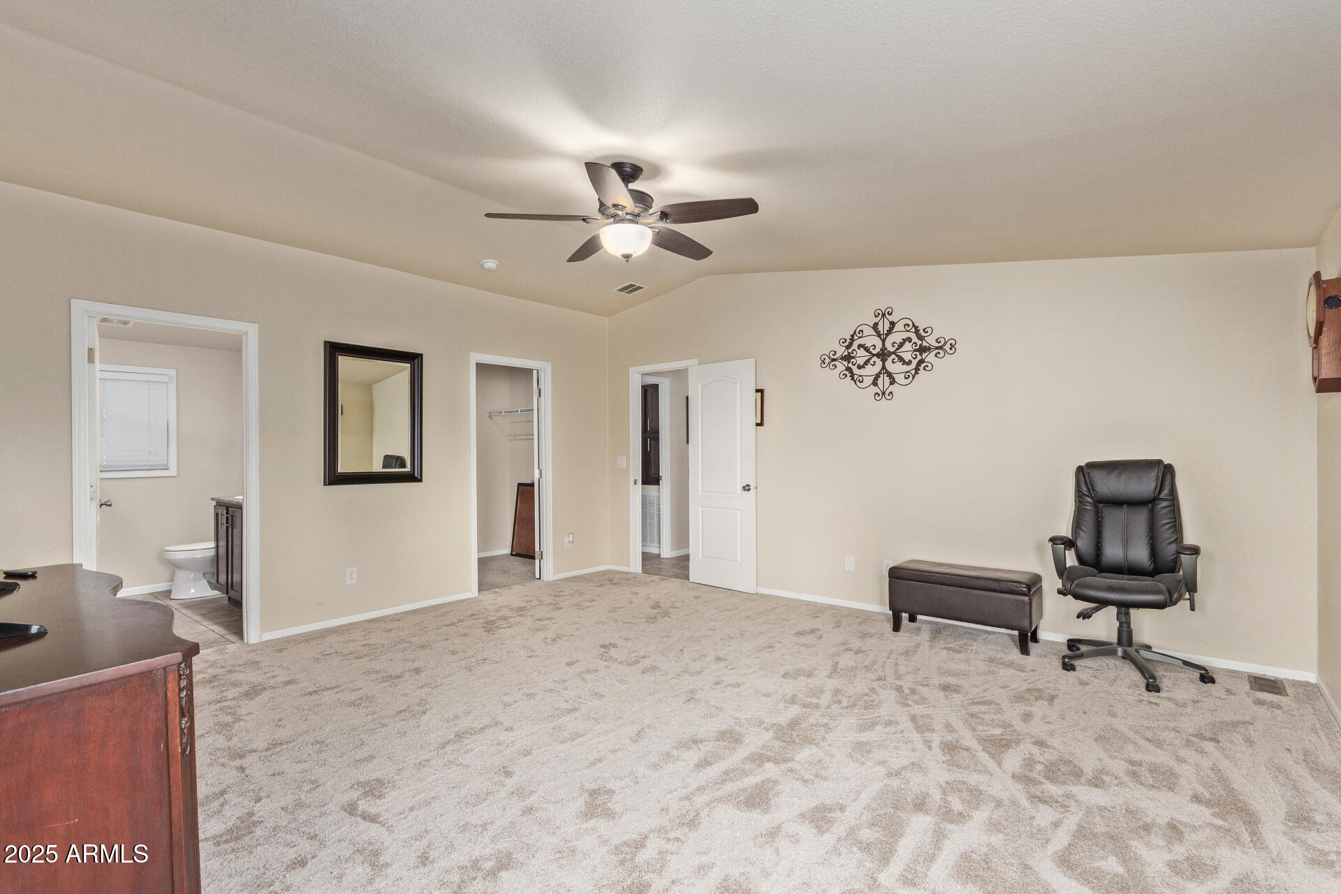 40449 N Birdie Street