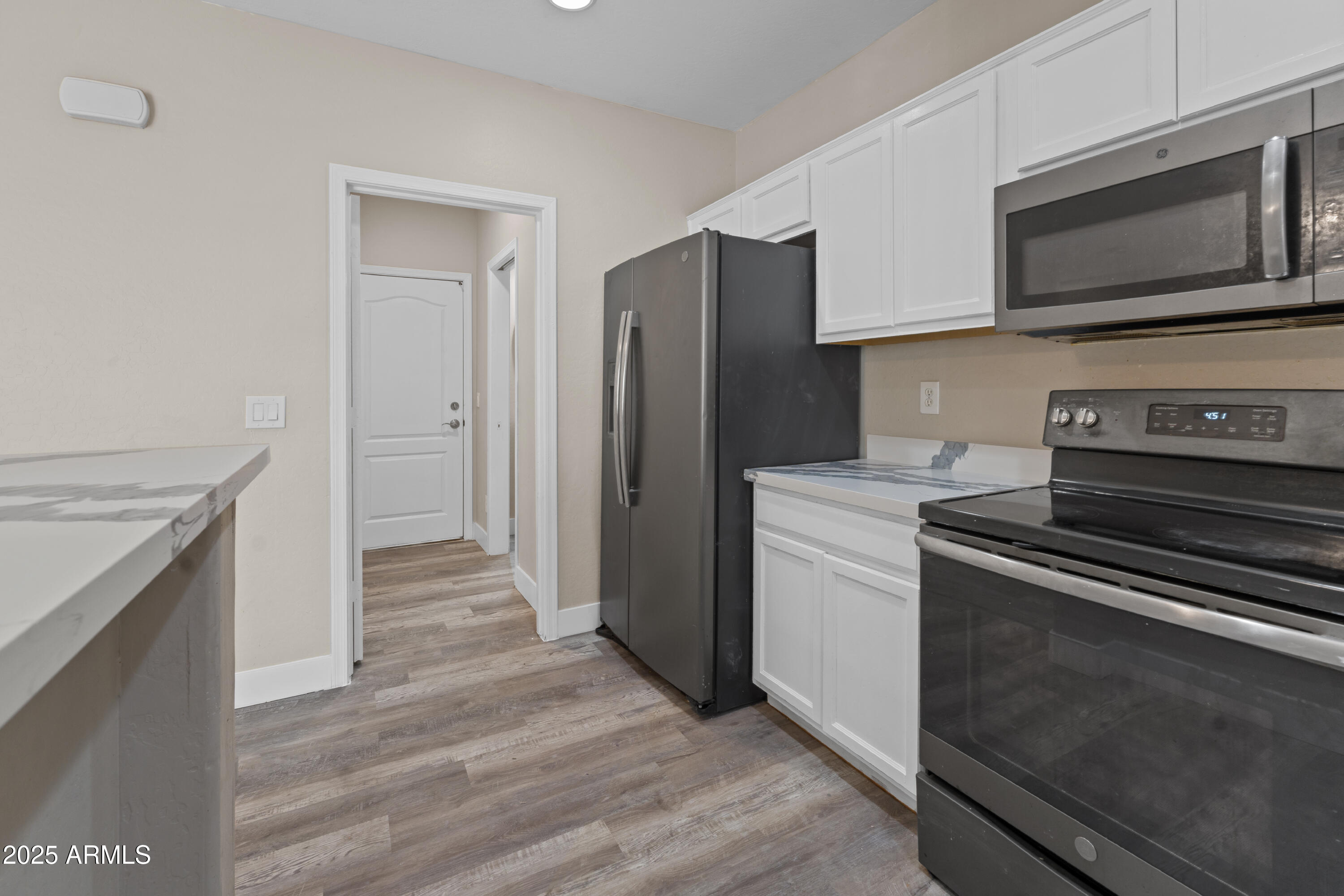 15818 N 25TH Street, 110