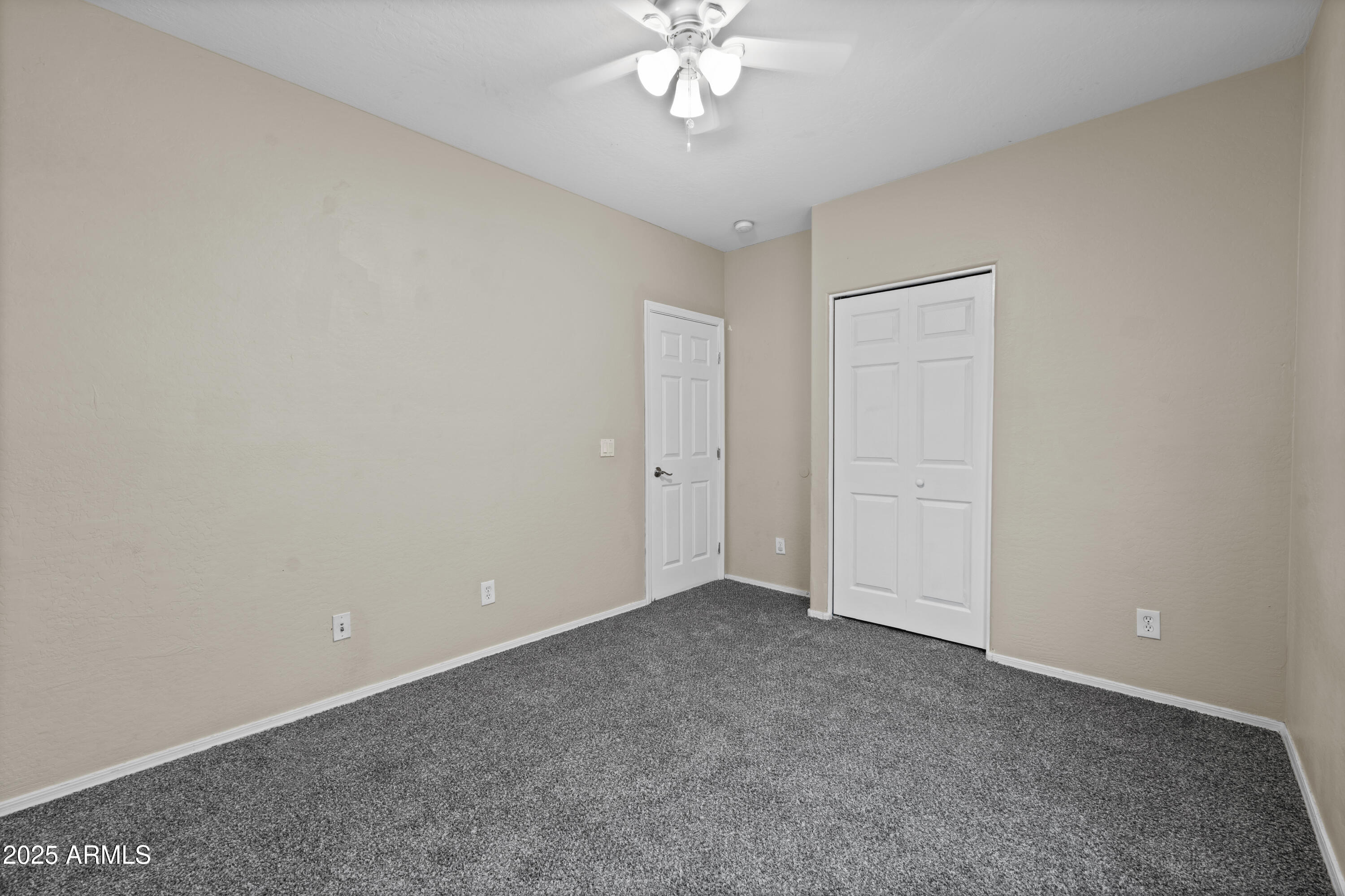 15818 N 25TH Street, 110