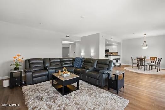 20121 N 76TH Street, 2058